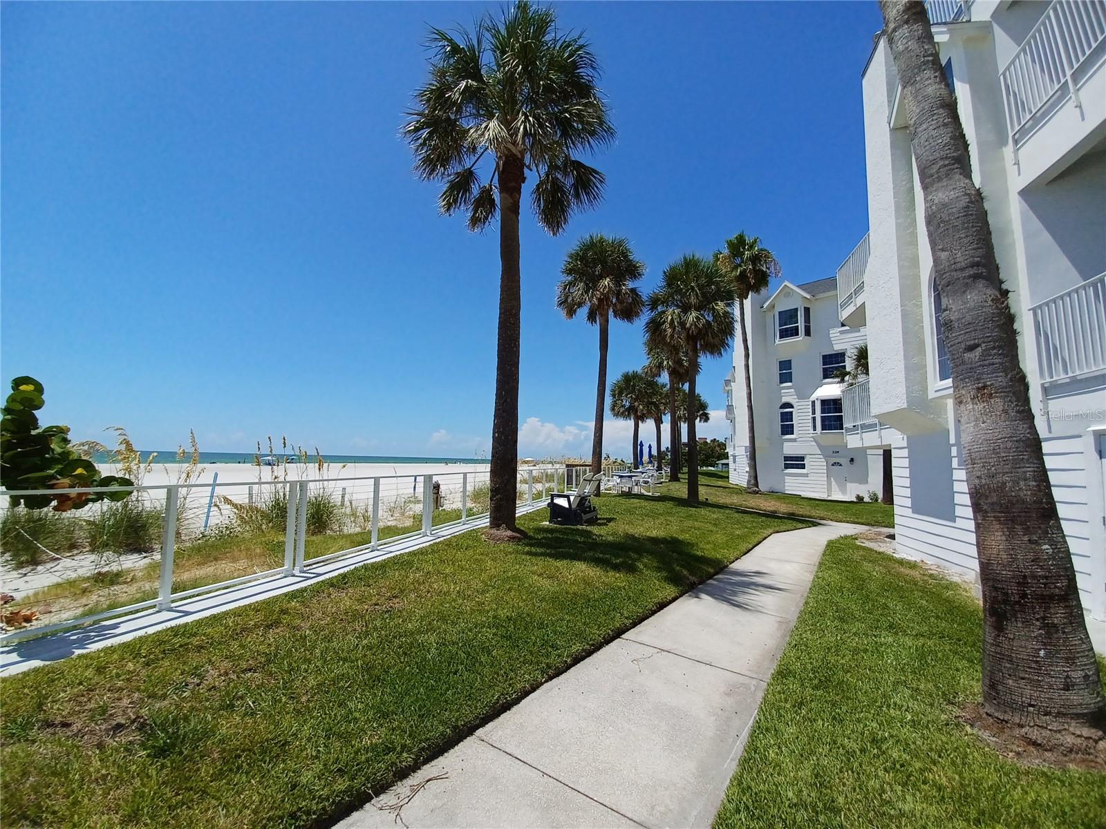 17960 GULF BLVD #118, REDINGTON SHORES, FL, 33708