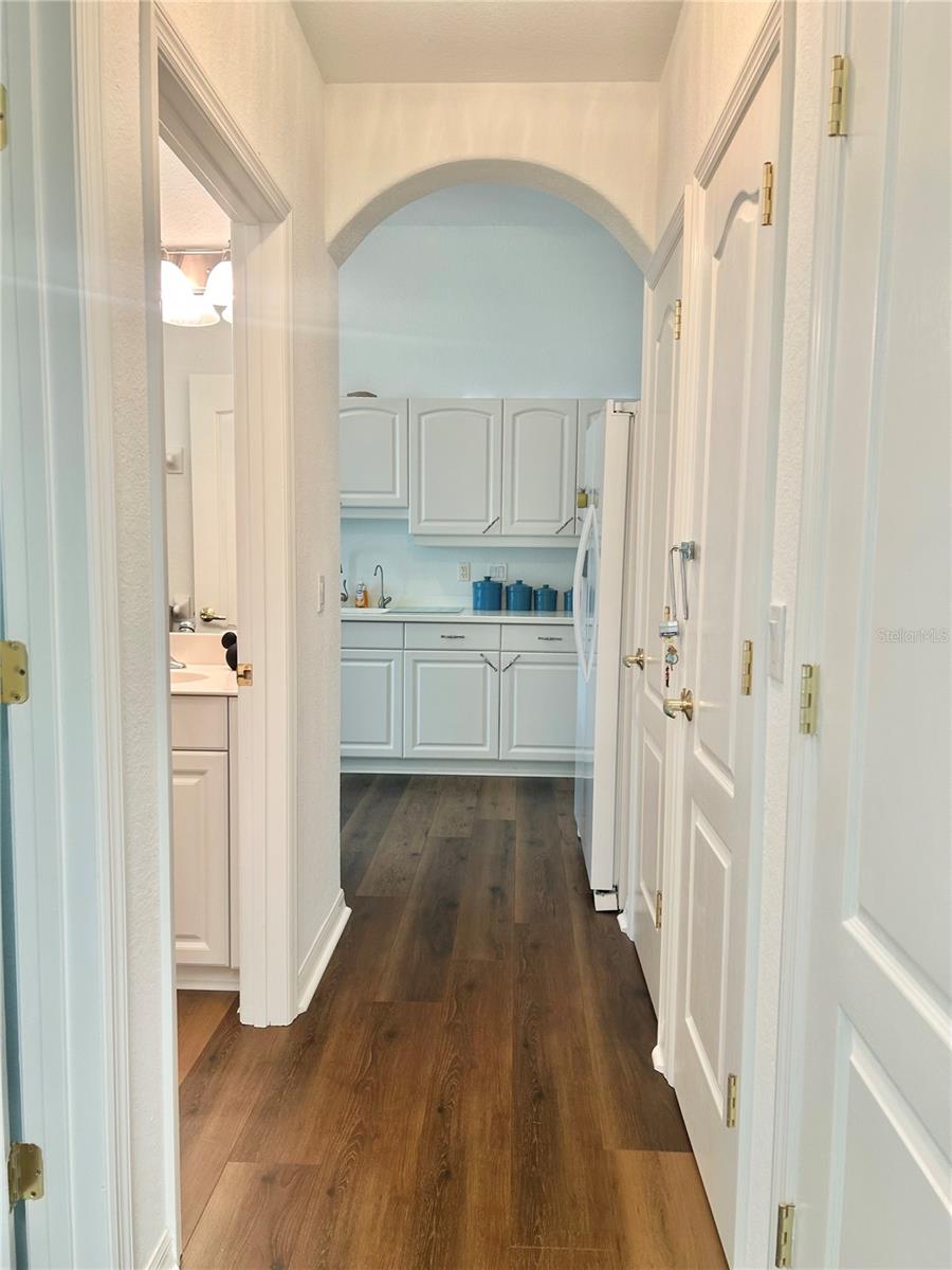 301 RECLINATA CIR, VENICE, FL, 34292