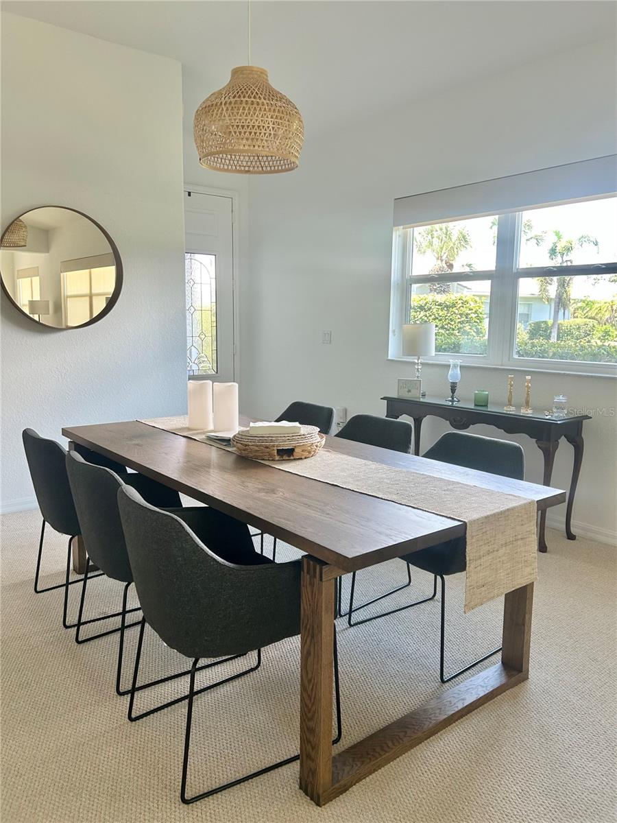 301 RECLINATA CIR, VENICE, FL, 34292