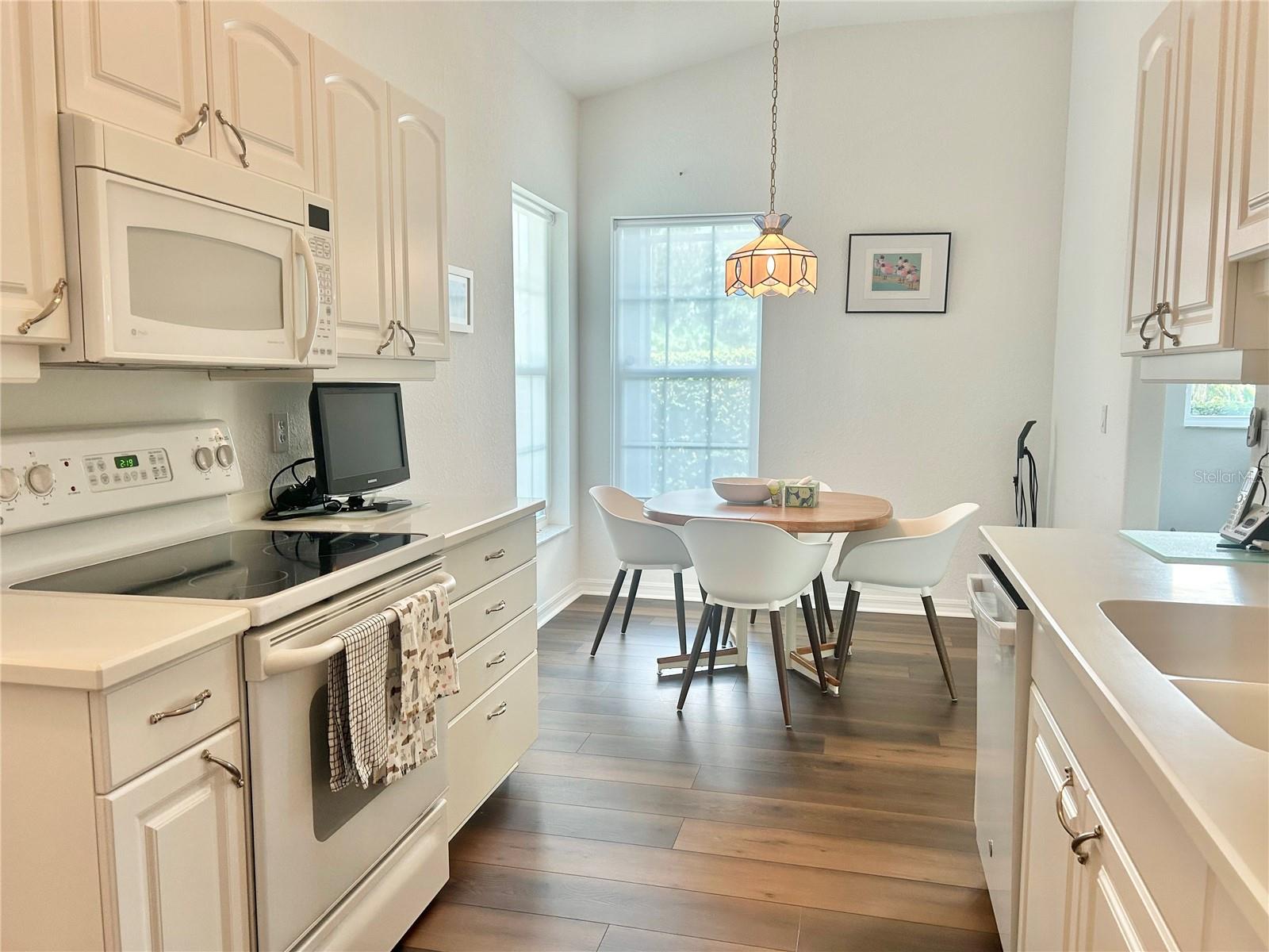 301 RECLINATA CIR, VENICE, FL, 34292