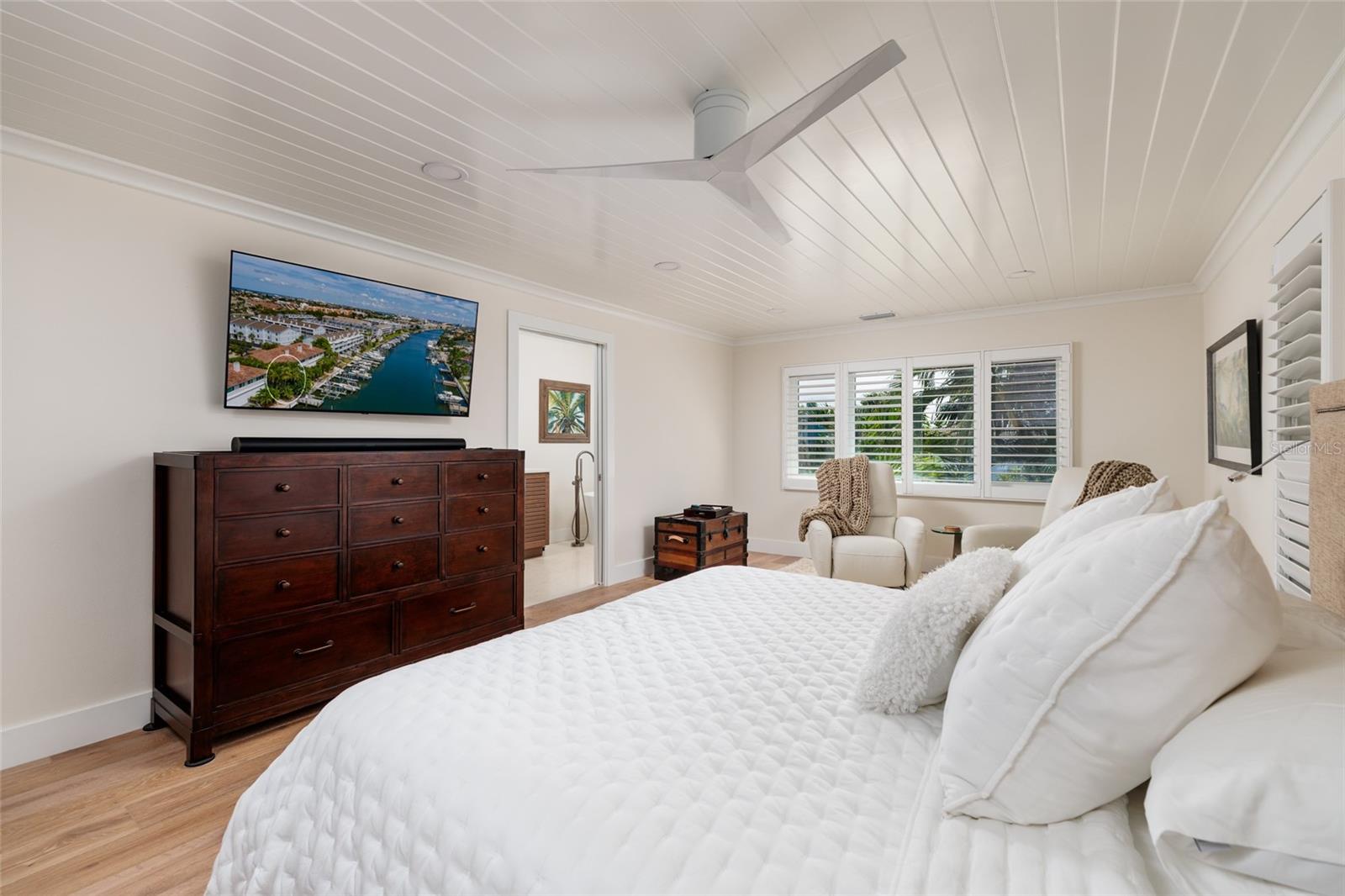 903 PINELLAS BAYWAY S #104, TIERRA VERDE, FL, 33715