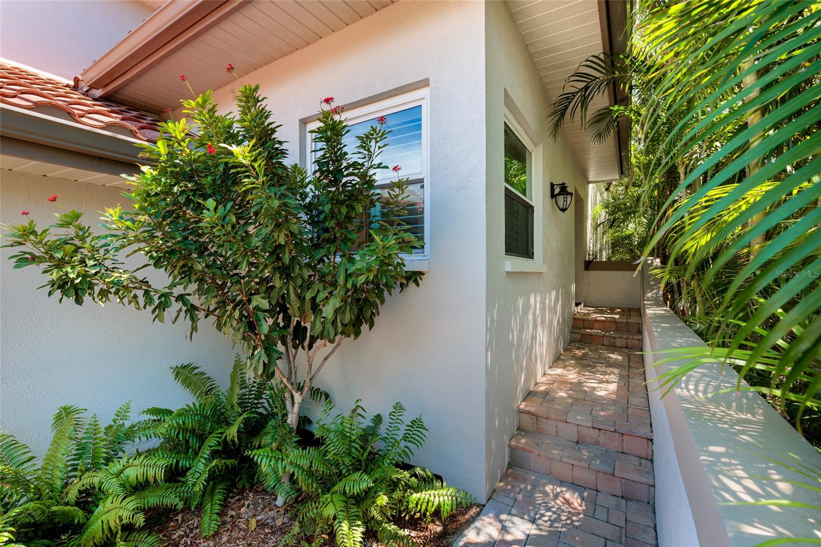 903 PINELLAS BAYWAY S #104, TIERRA VERDE, FL, 33715