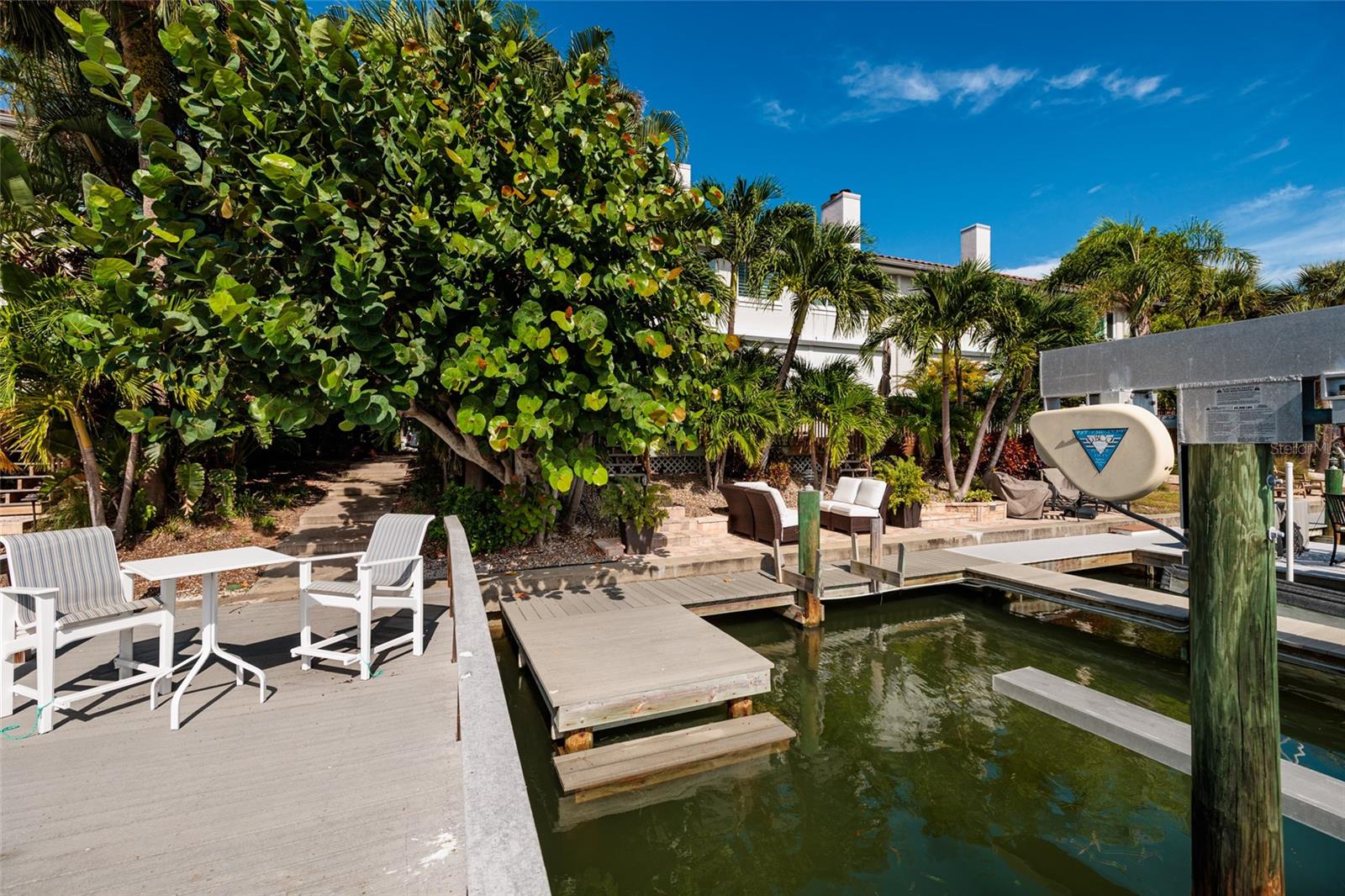 903 PINELLAS BAYWAY S #104, TIERRA VERDE, FL, 33715