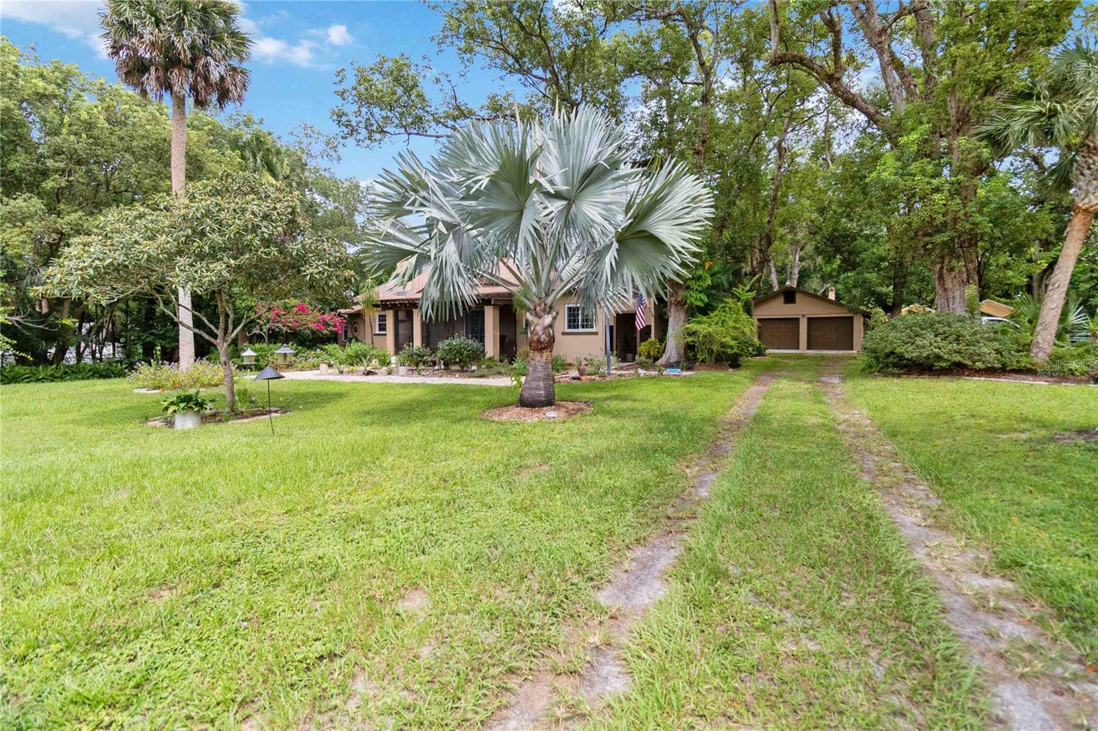 245 N CENTRAL AVE, APOPKA, FL, 32703