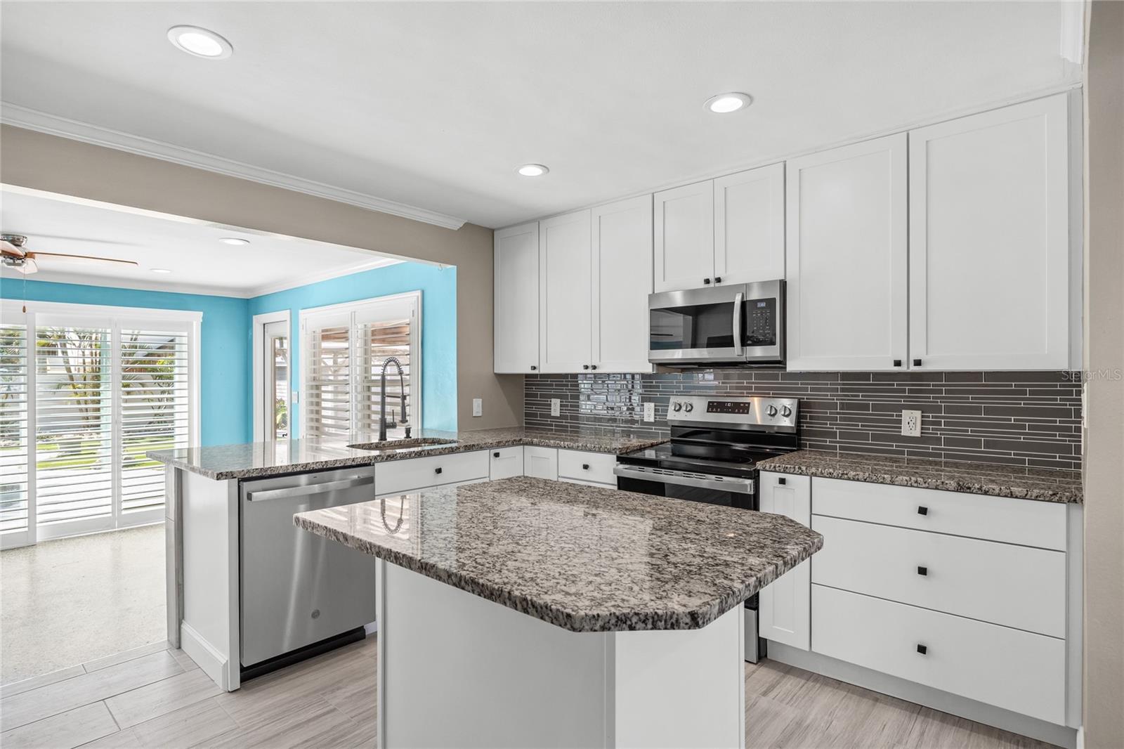 350 81ST AVE, ST PETE BEACH, FL, 33706