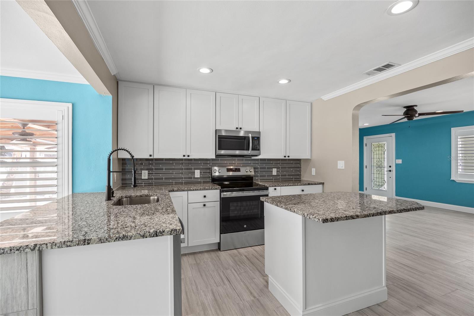 350 81ST AVE, ST PETE BEACH, FL, 33706