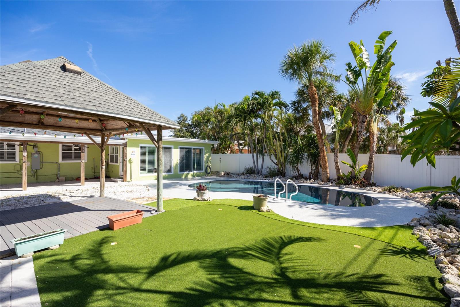 350 81ST AVE, ST PETE BEACH, FL, 33706