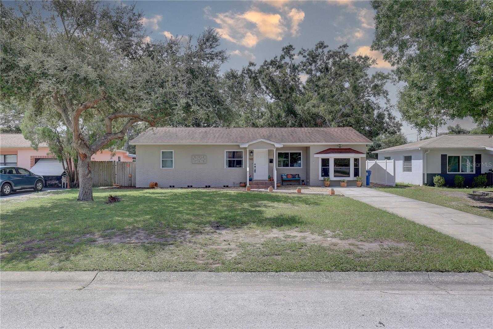 3124 31ST AVE N, ST PETERSBURG, FL, 33713