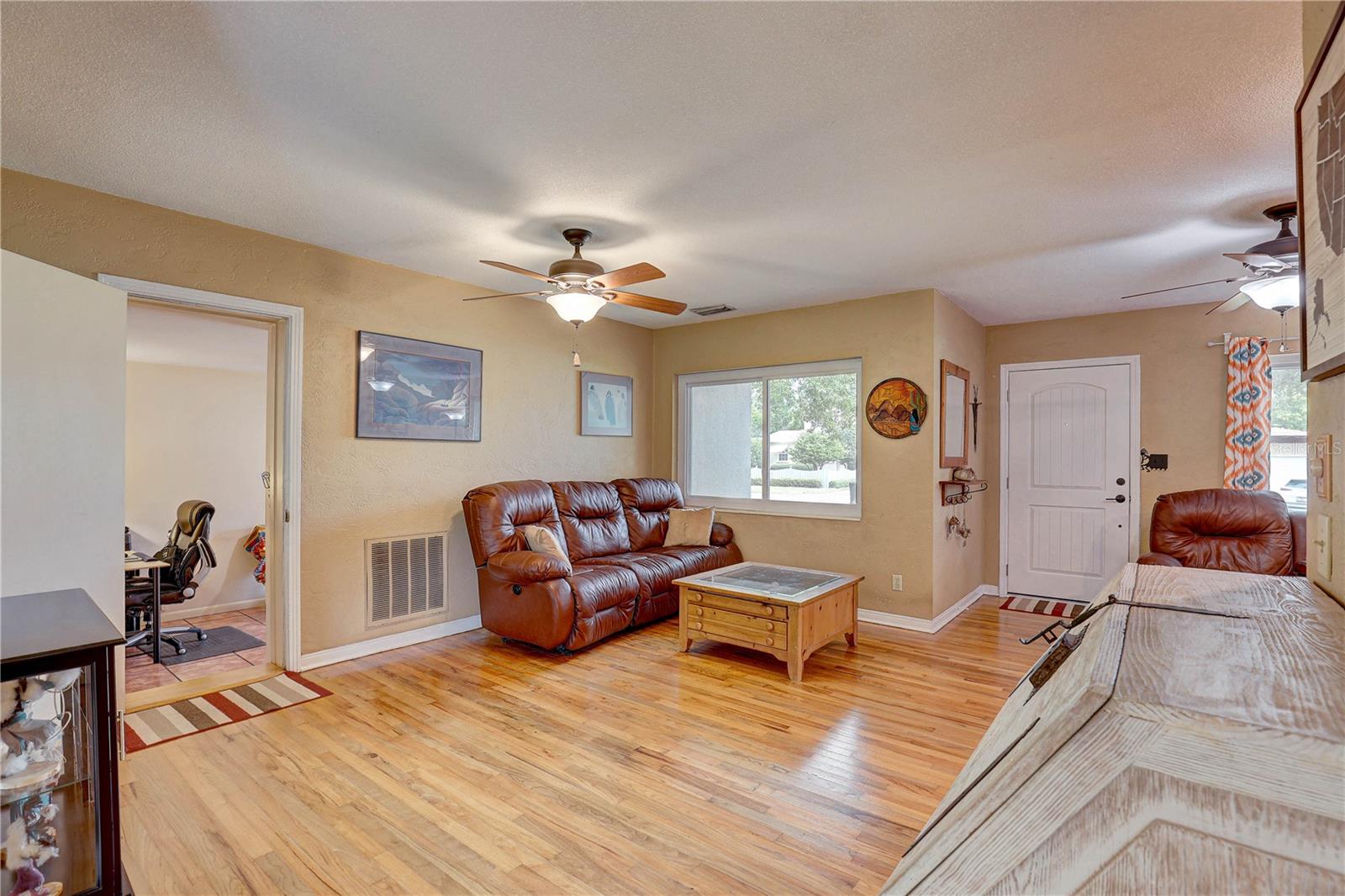 3124 31ST AVE N, ST PETERSBURG, FL, 33713