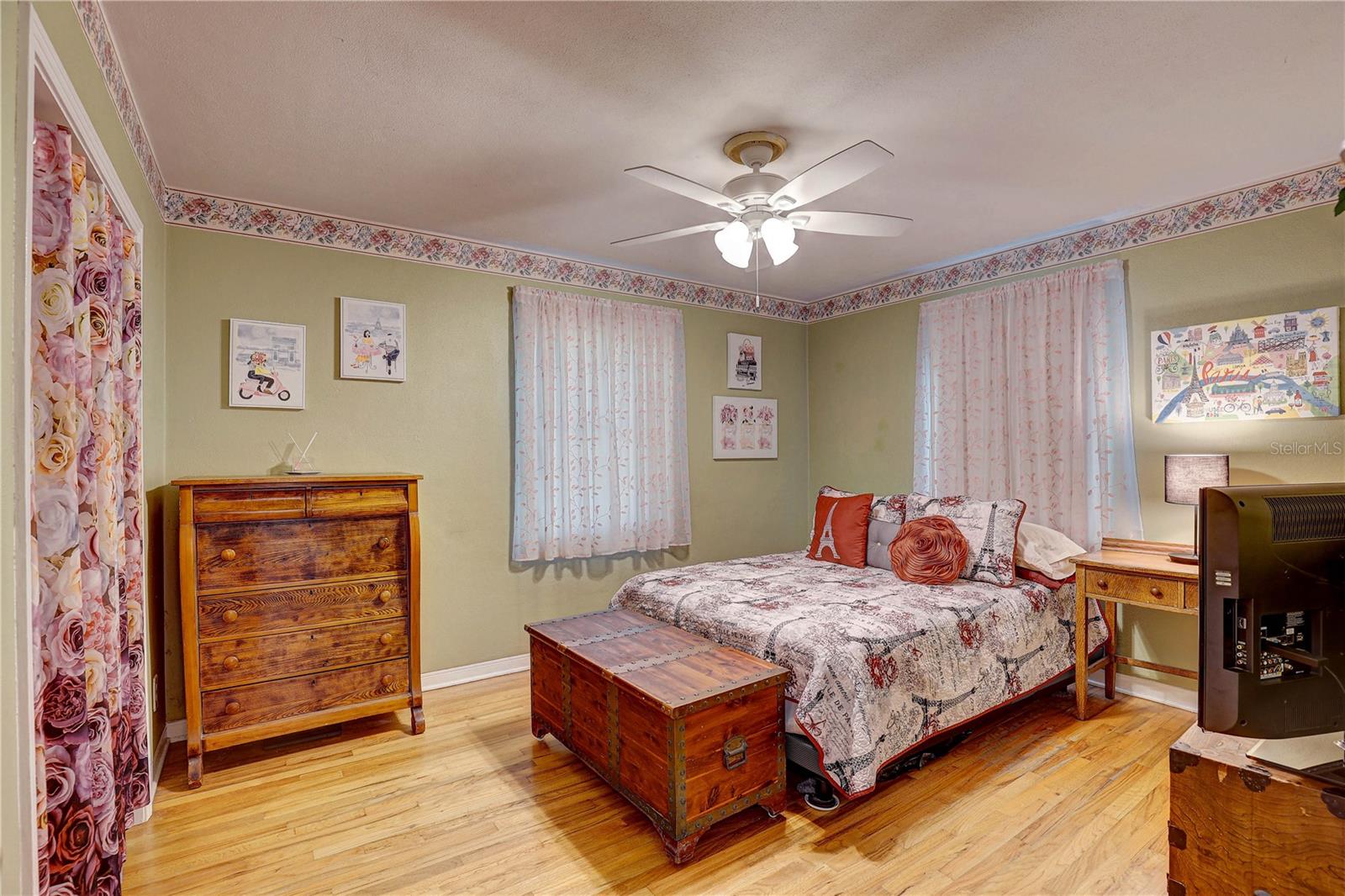 3124 31ST AVE N, ST PETERSBURG, FL, 33713