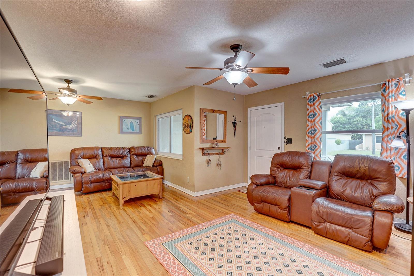 3124 31ST AVE N, ST PETERSBURG, FL, 33713