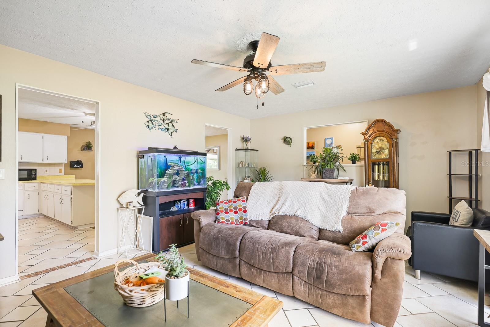 102 MITCHELL DR, BRANDON, FL, 33511