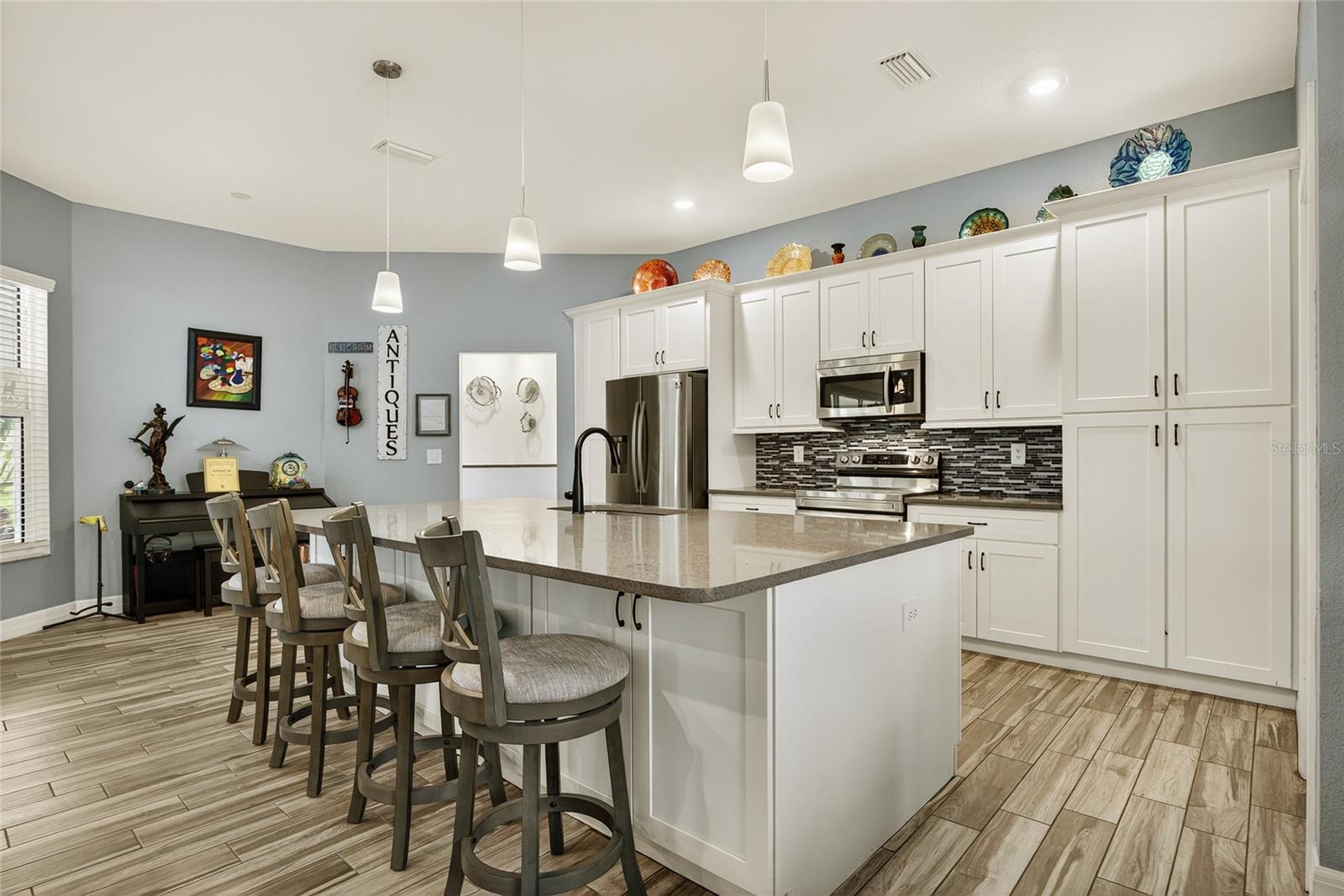 25212 ALCAZAR DR, PUNTA GORDA, FL, 33955