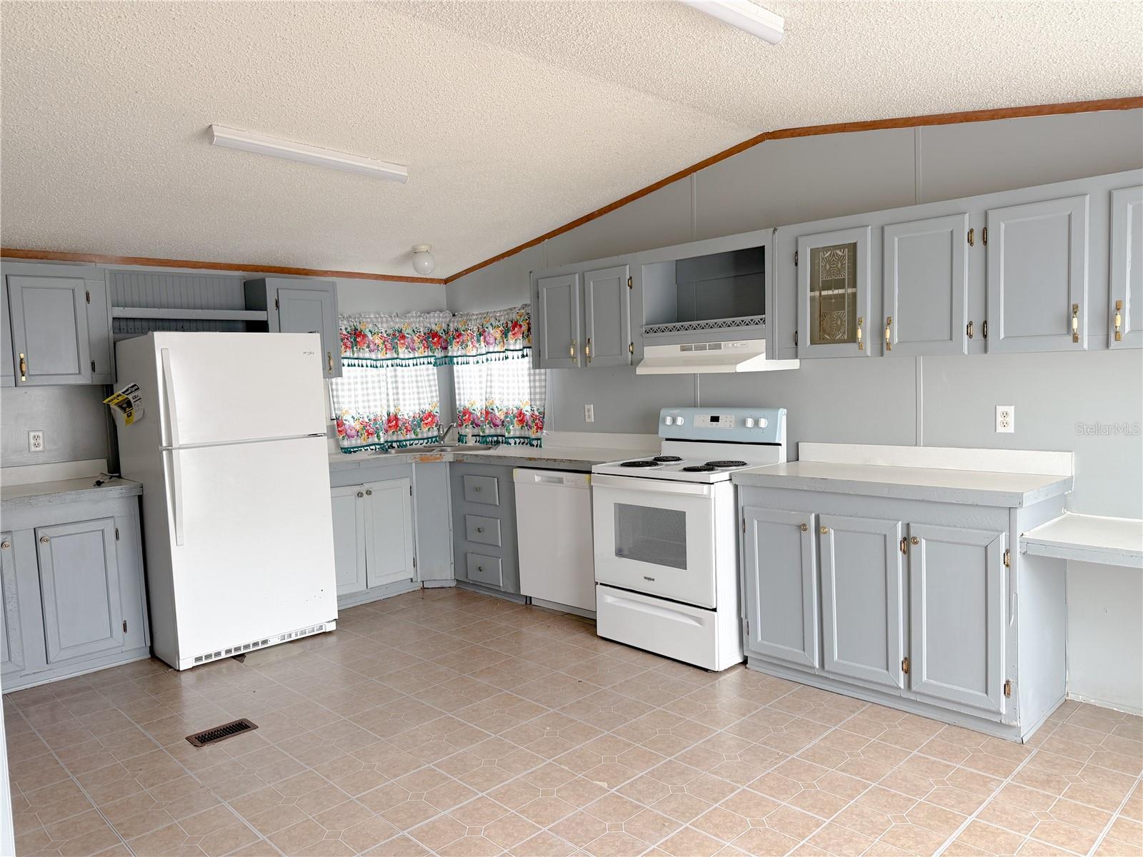 5070 SANTOS RD, KISSIMMEE, FL, 34746