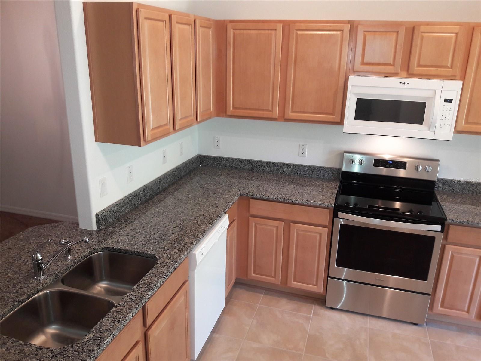 103 ROSE DR #B, PALM COAST, FL, 32164