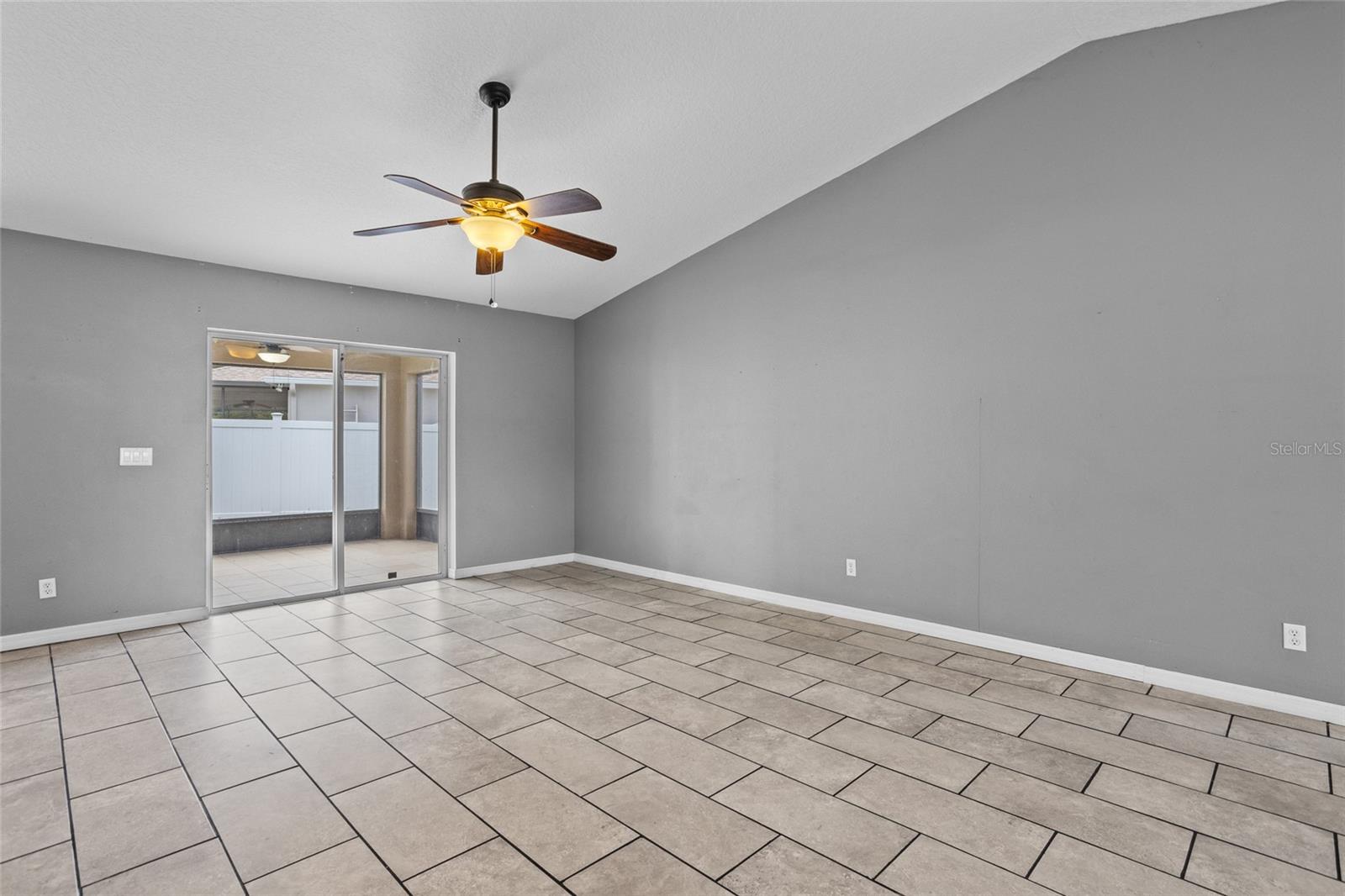 112 LAKE BUTLER AVE, HAINES CITY, FL, 33844