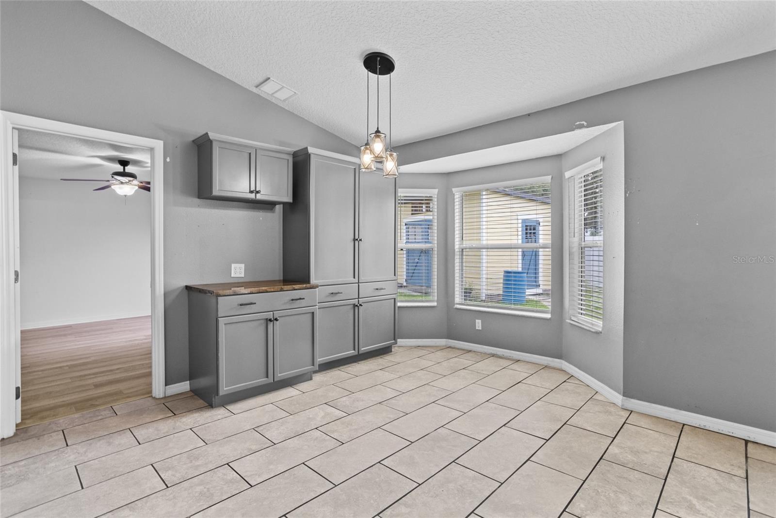 112 LAKE BUTLER AVE, HAINES CITY, FL, 33844