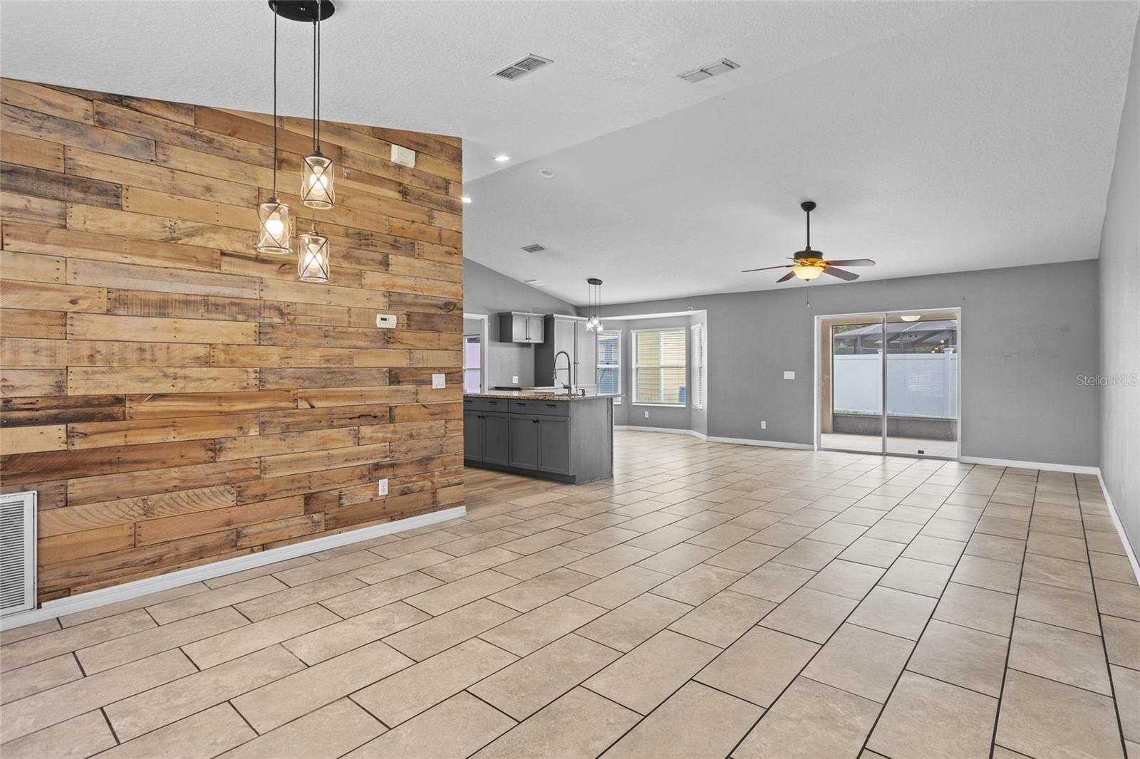 112 LAKE BUTLER AVE, HAINES CITY, FL, 33844