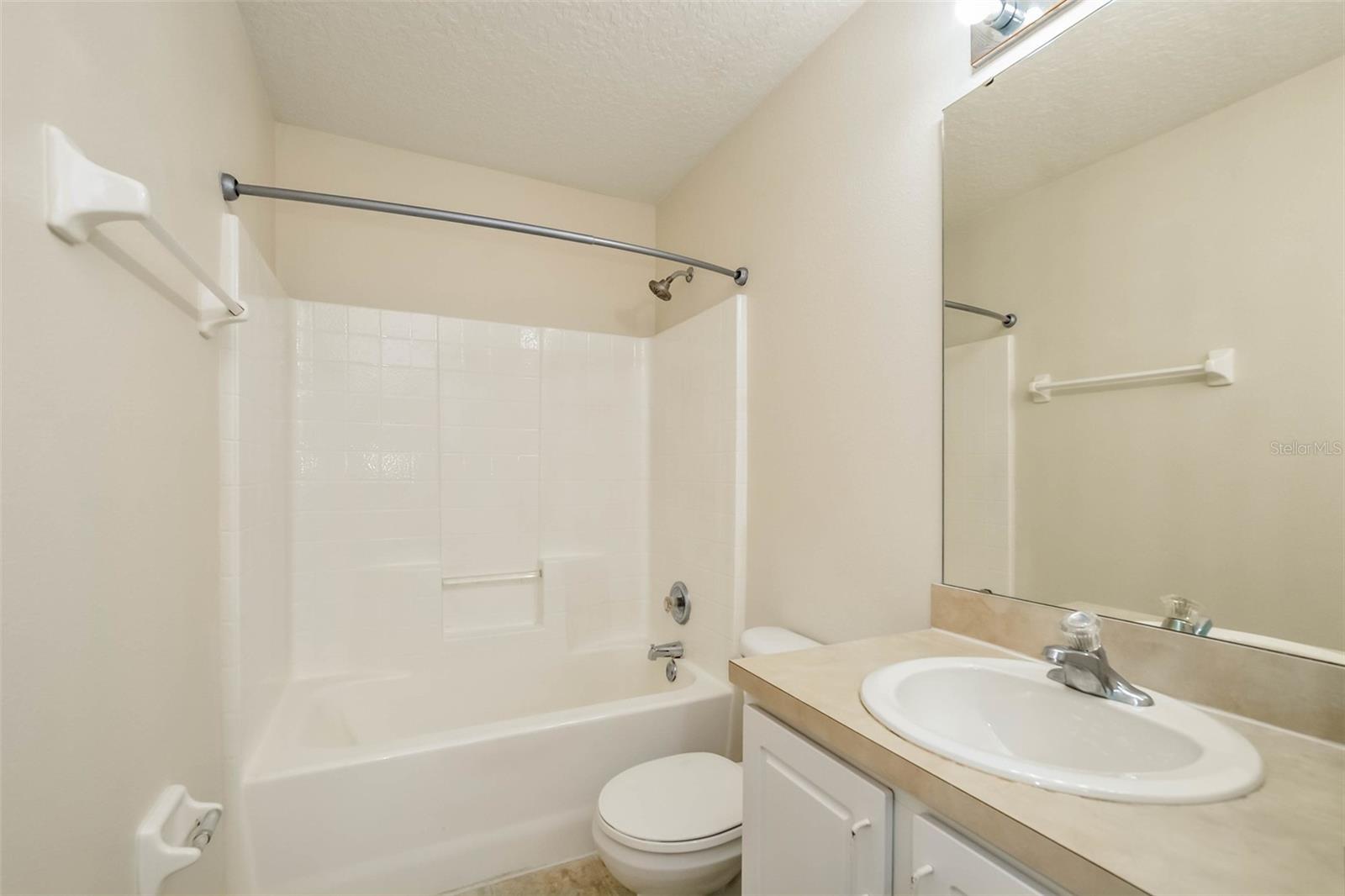 2046 NEWTOWN RD, GROVELAND, FL, 34736