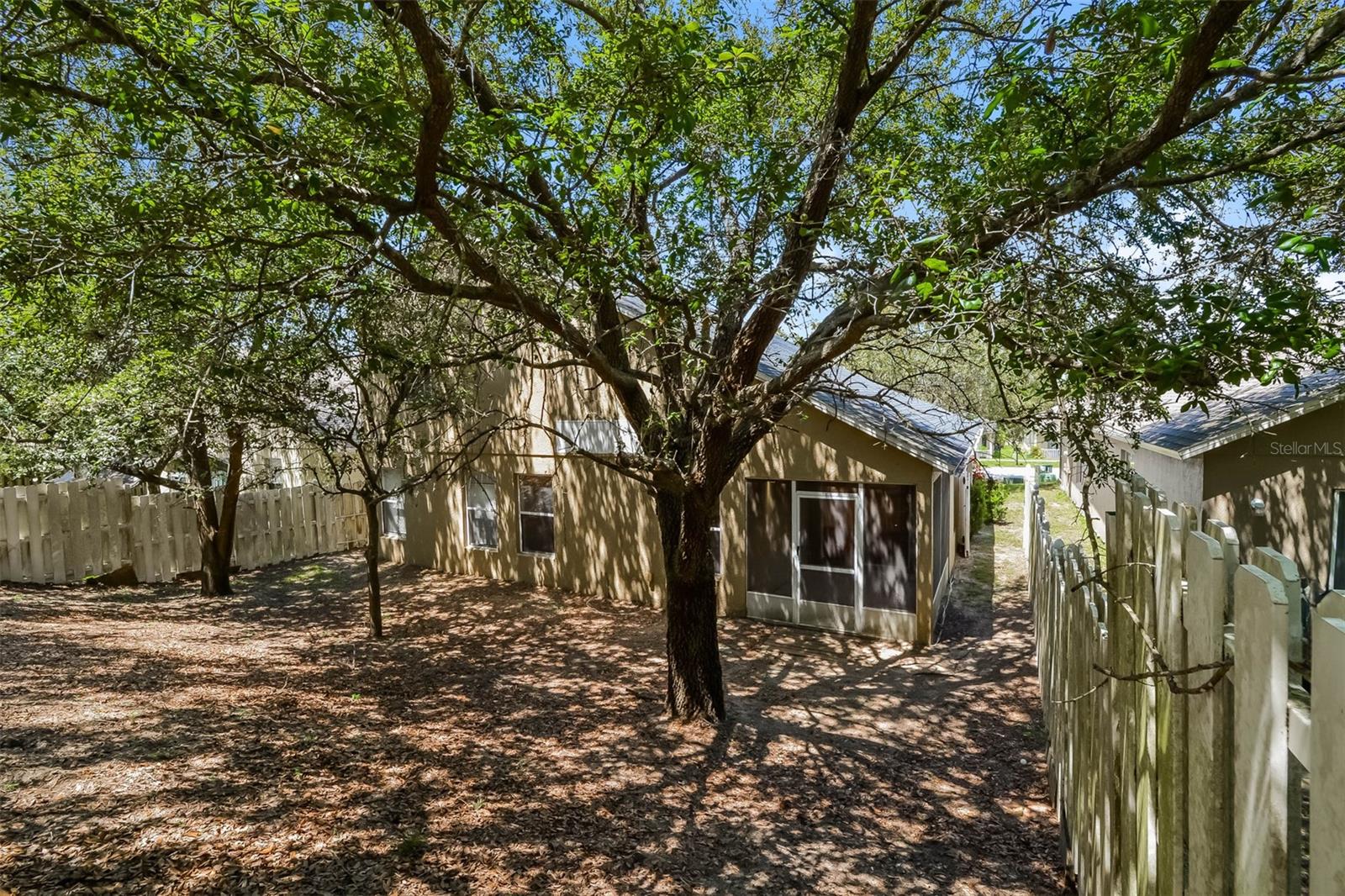 2046 NEWTOWN RD, GROVELAND, FL, 34736