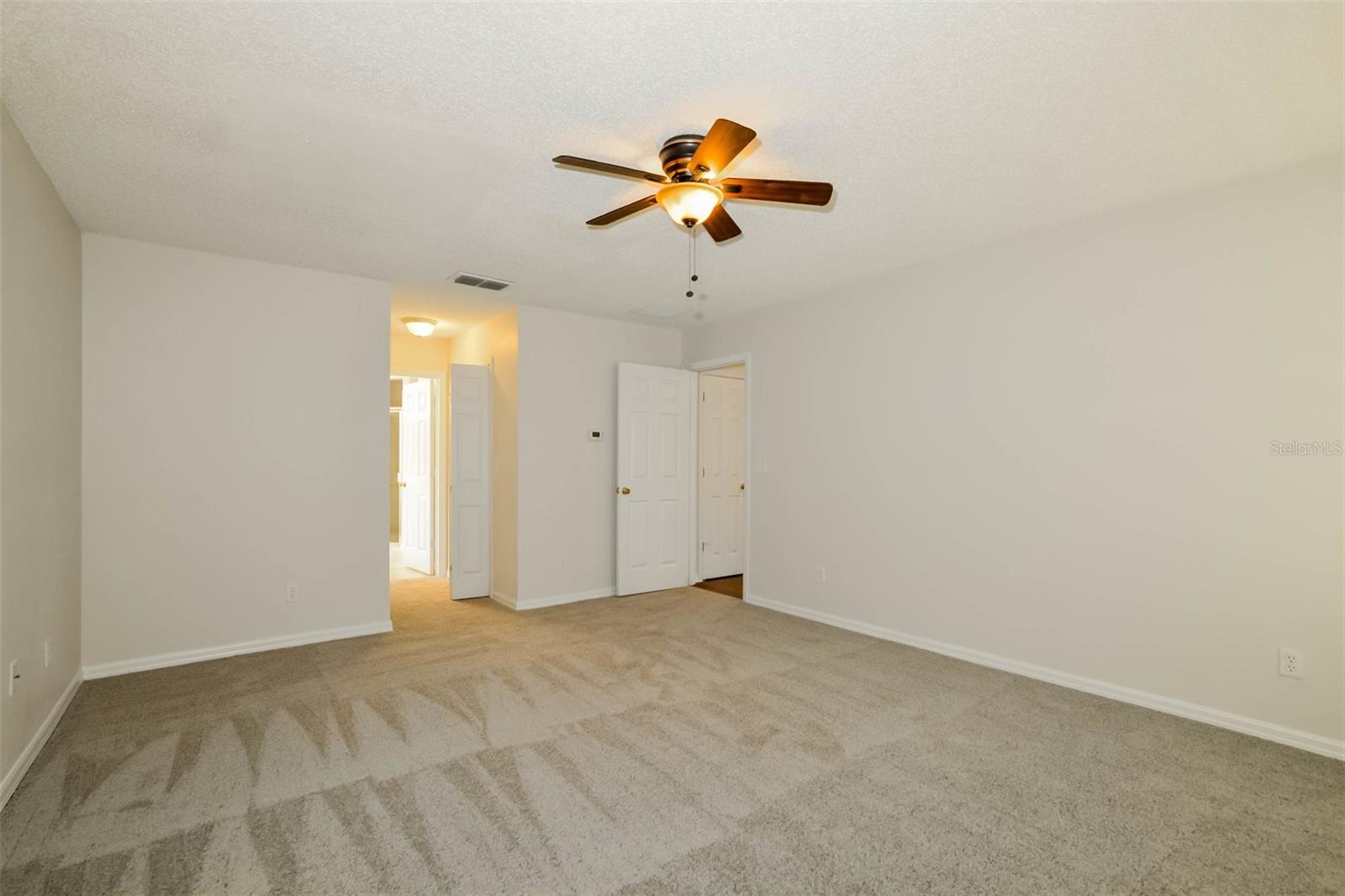 2046 NEWTOWN RD, GROVELAND, FL, 34736