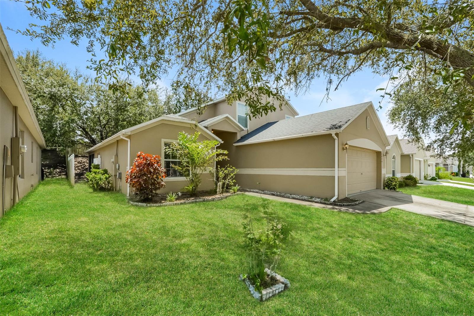 2046 NEWTOWN RD, GROVELAND, FL, 34736