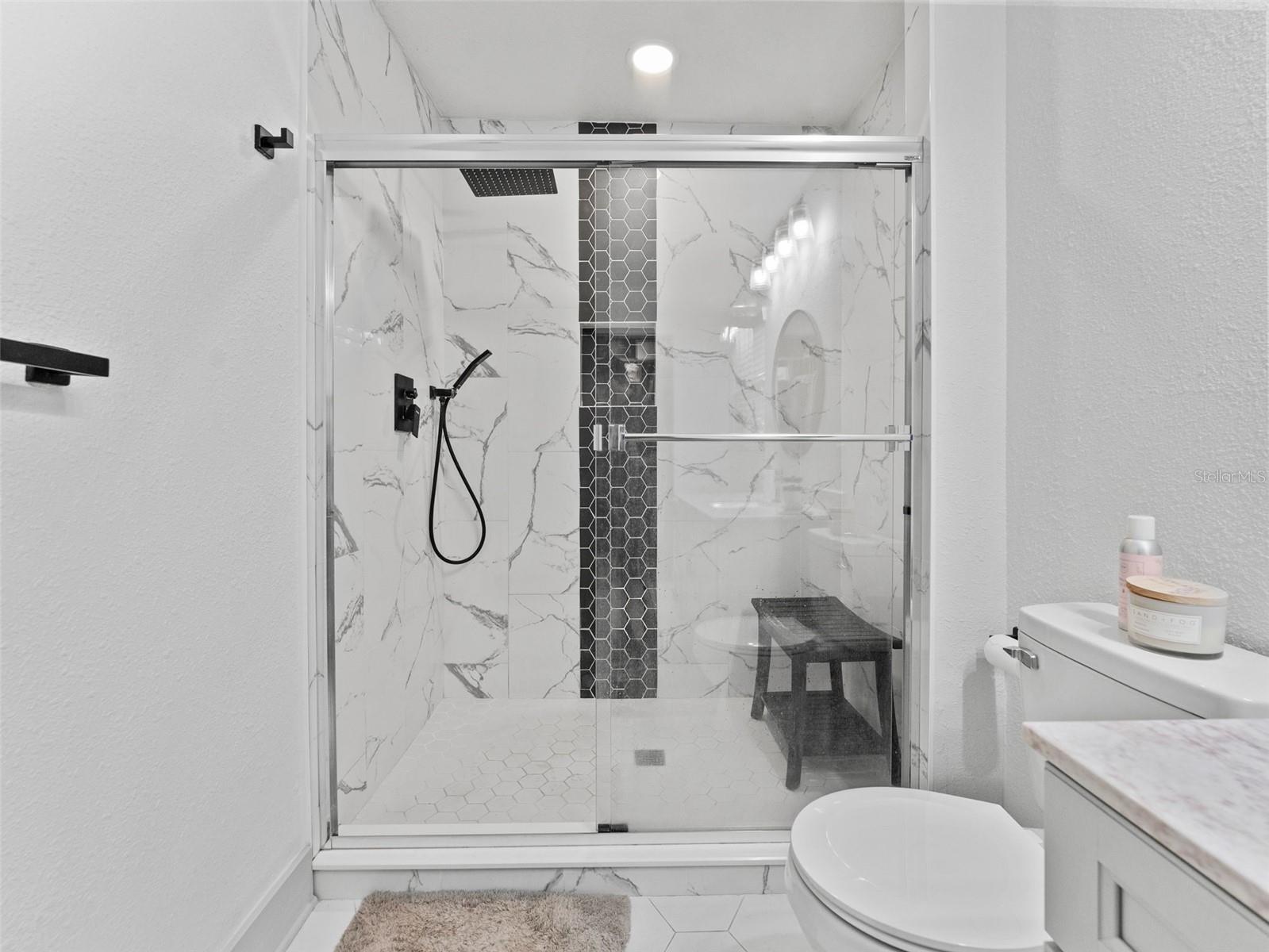 5012 N BRANCH AVE, TAMPA, FL, 33603