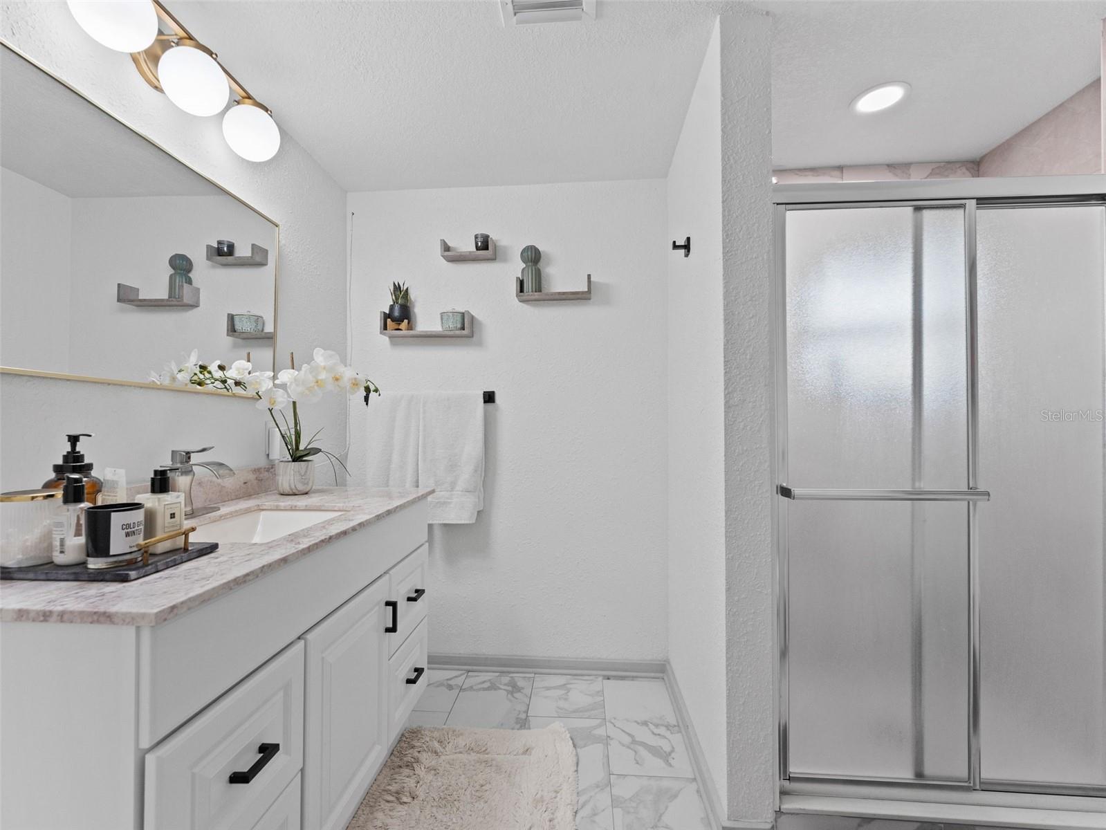 5012 N BRANCH AVE, TAMPA, FL, 33603