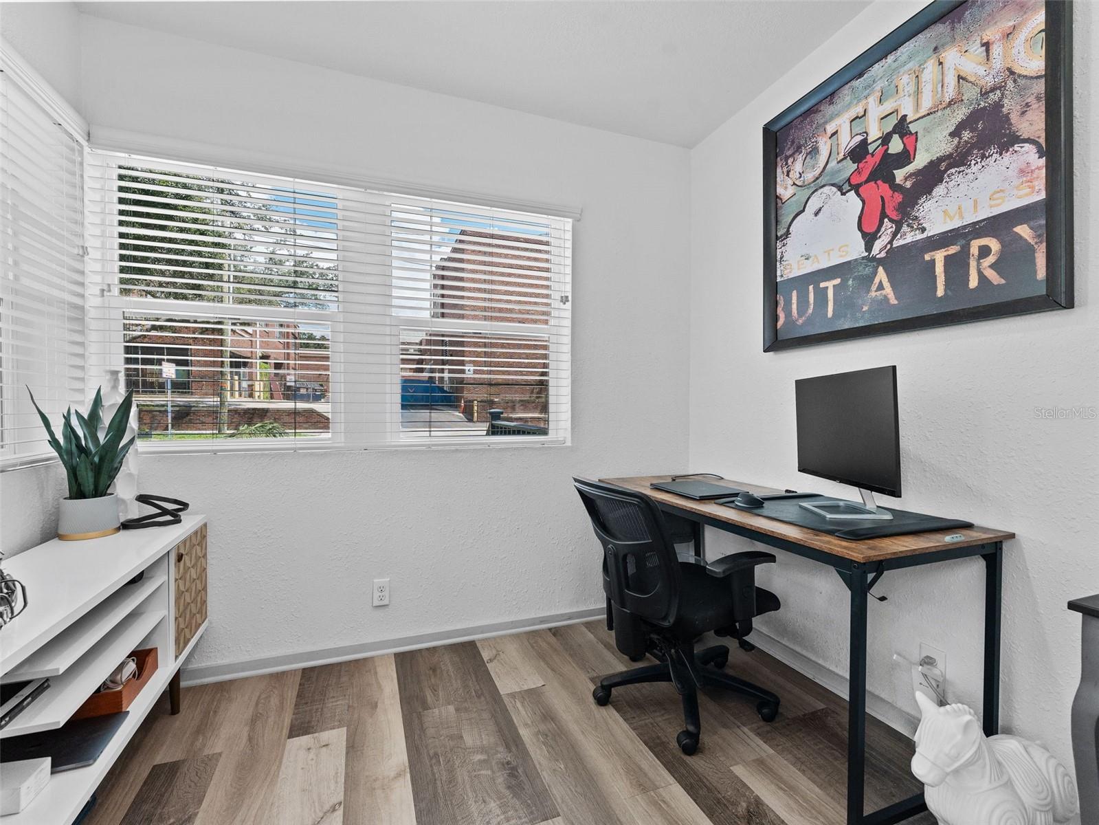 5012 N BRANCH AVE, TAMPA, FL, 33603