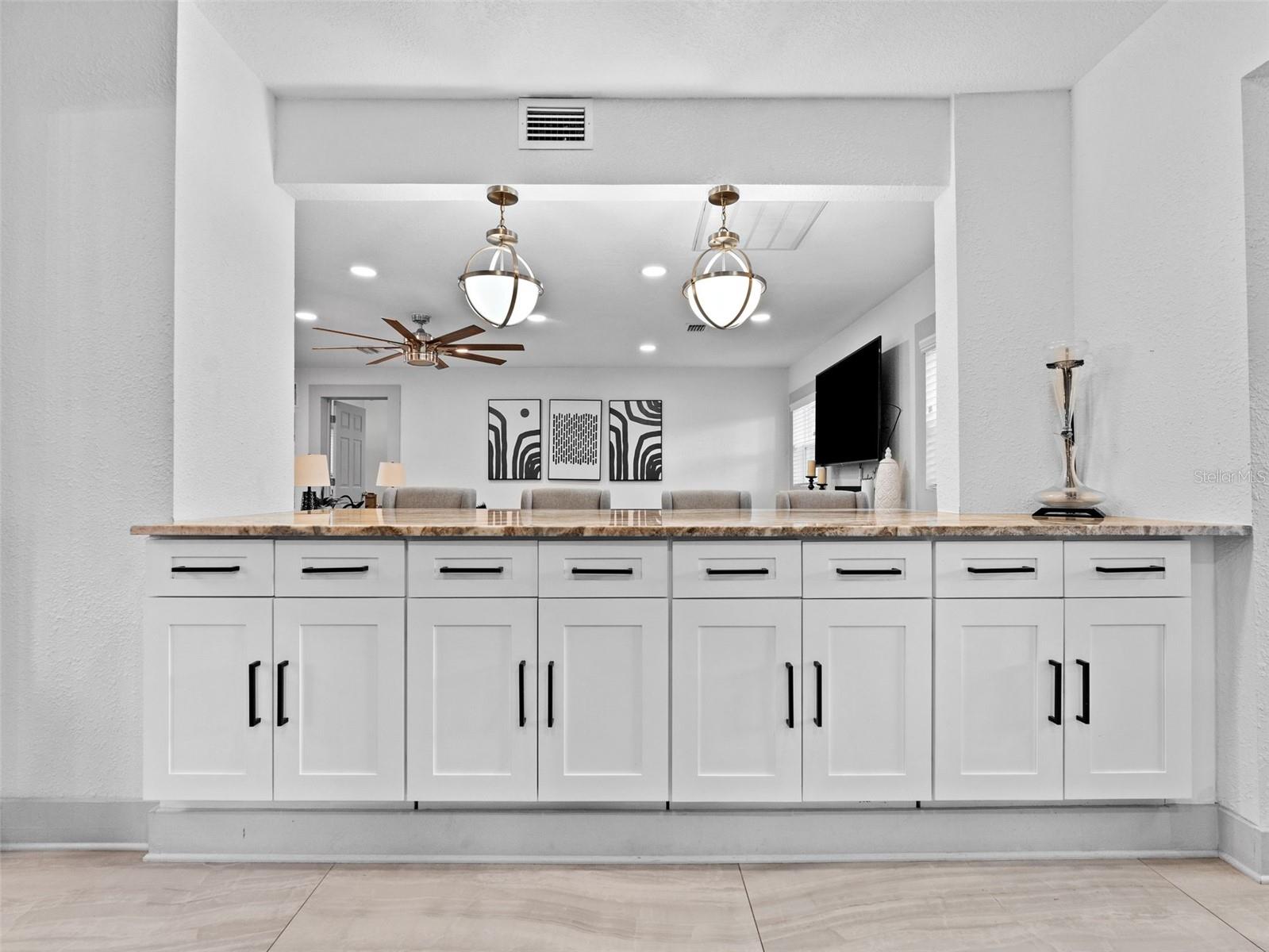 5012 N BRANCH AVE, TAMPA, FL, 33603