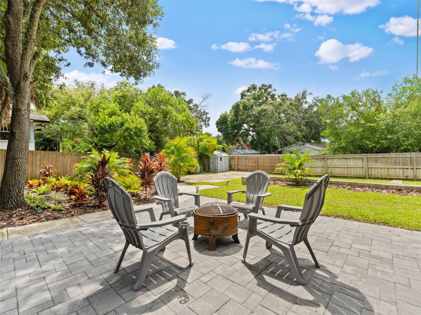 5012 N BRANCH AVE, TAMPA, FL, 33603