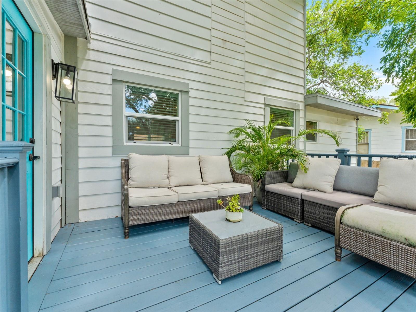 5012 N BRANCH AVE, TAMPA, FL, 33603