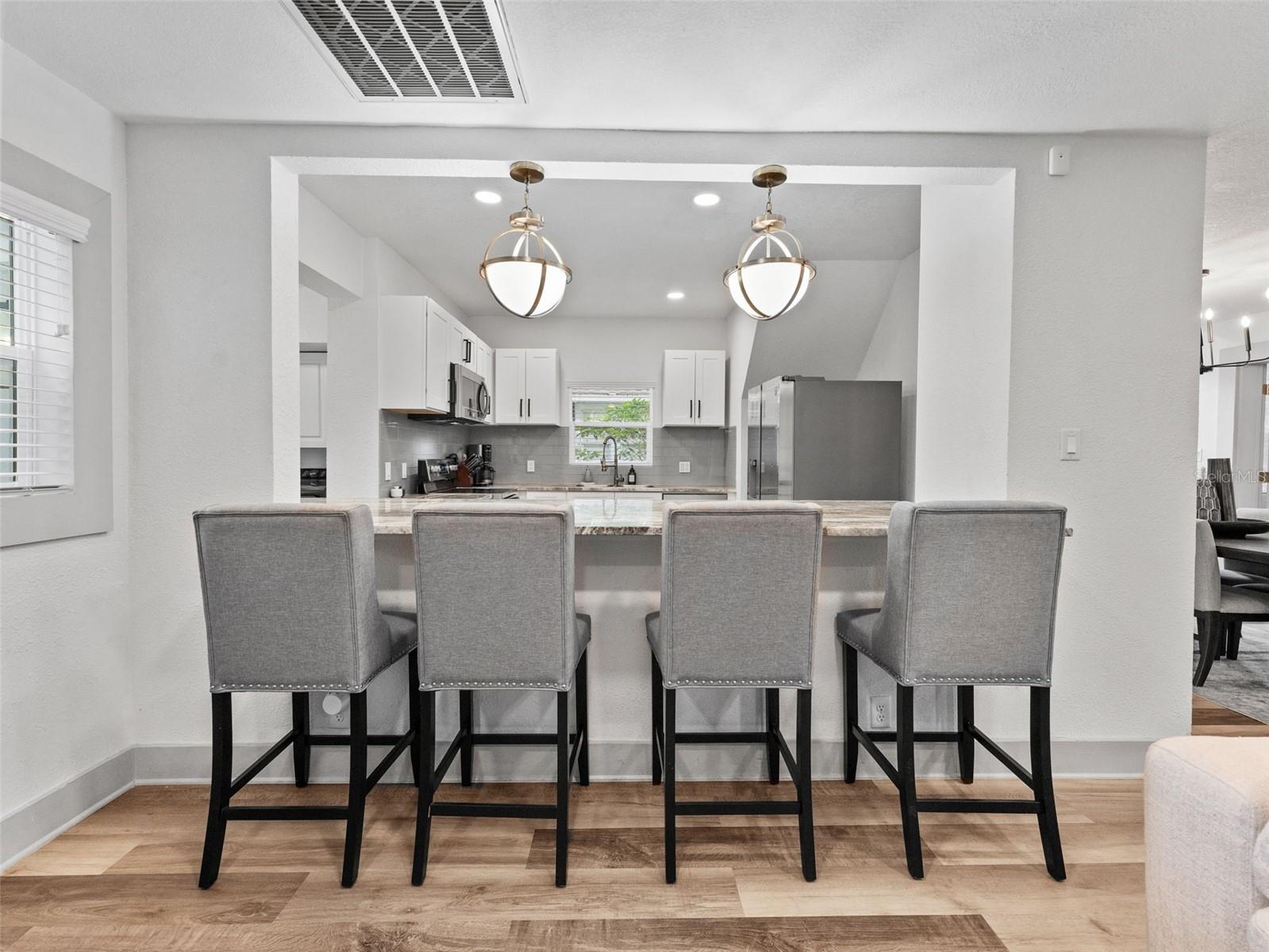 5012 N BRANCH AVE, TAMPA, FL, 33603