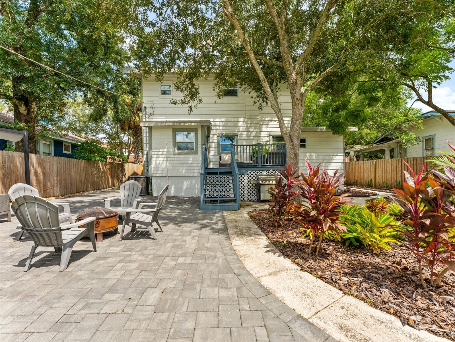 5012 N BRANCH AVE, TAMPA, FL, 33603