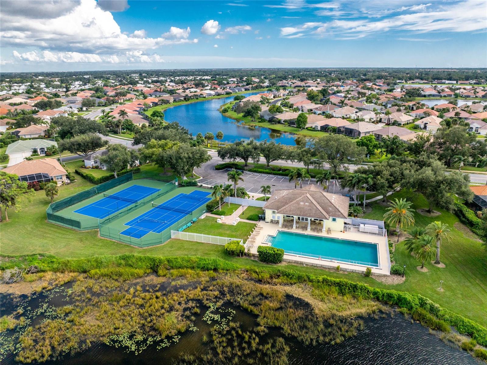 680 LAKESCENE DR, VENICE, FL, 34293