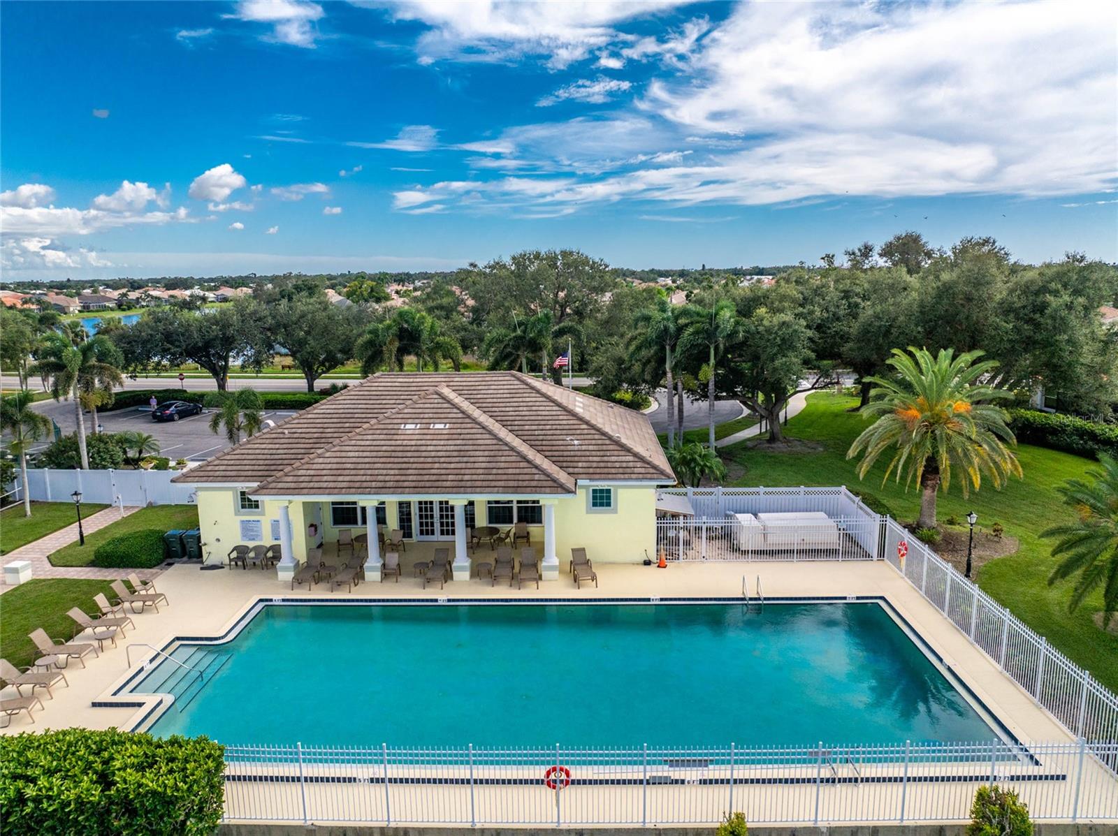 680 LAKESCENE DR, VENICE, FL, 34293