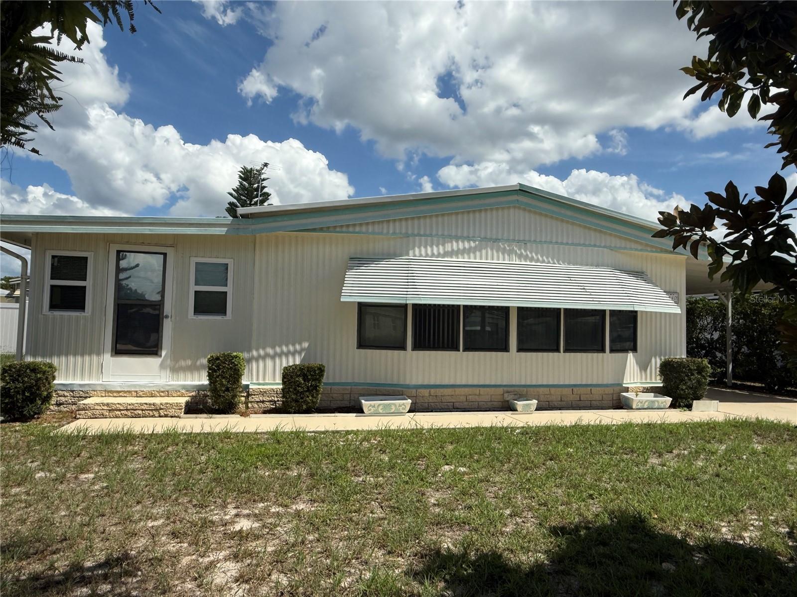 1440 NASSAU CIR, TAVARES, FL, 32778