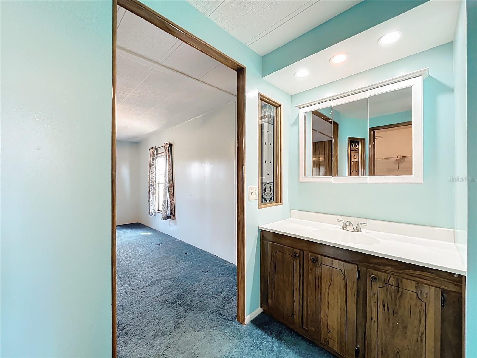 1440 NASSAU CIR, TAVARES, FL, 32778