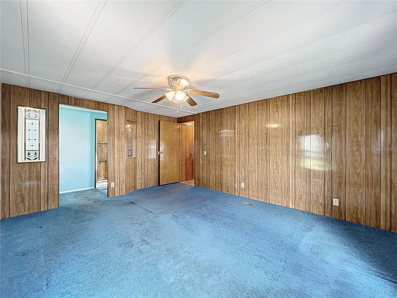 1440 NASSAU CIR, TAVARES, FL, 32778