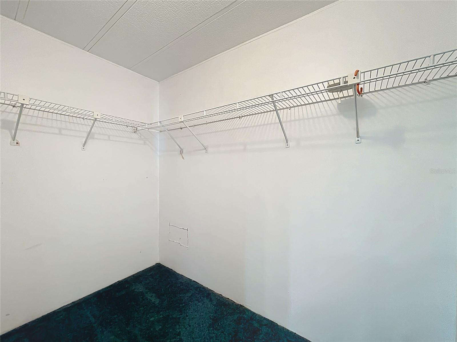 1440 NASSAU CIR, TAVARES, FL, 32778