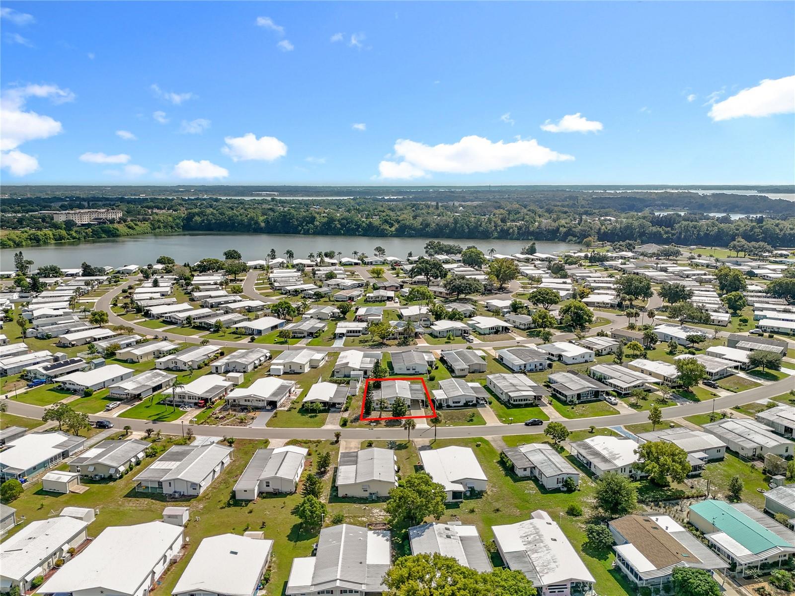 1440 NASSAU CIR, TAVARES, FL, 32778