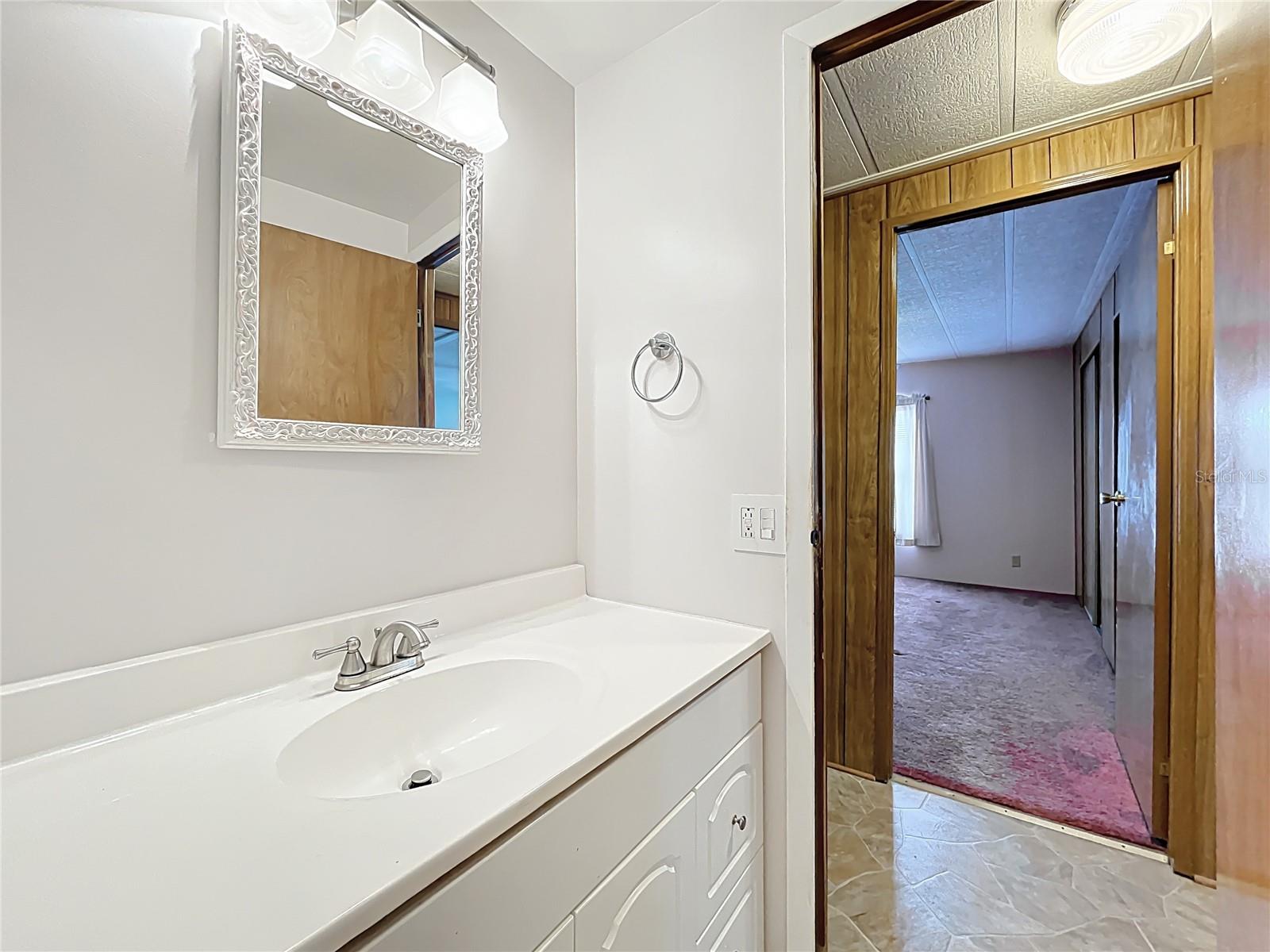 1440 NASSAU CIR, TAVARES, FL, 32778