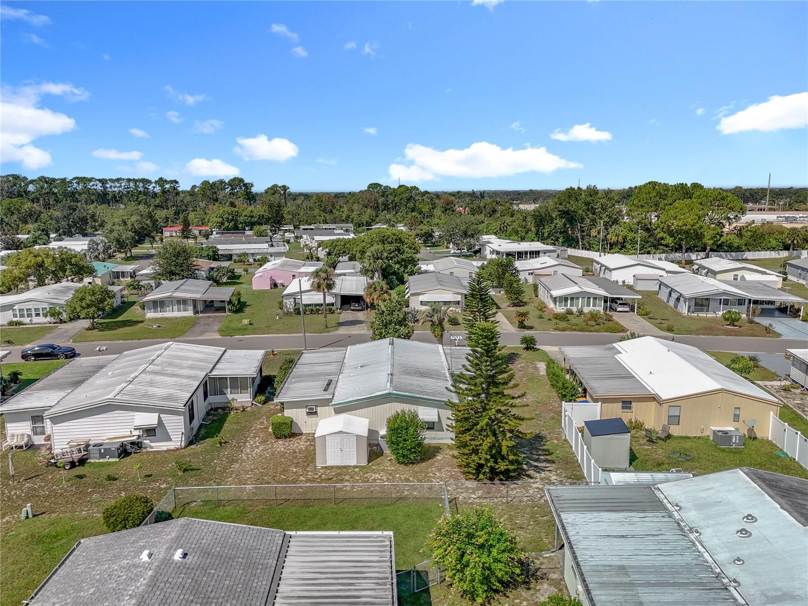 1440 NASSAU CIR, TAVARES, FL, 32778