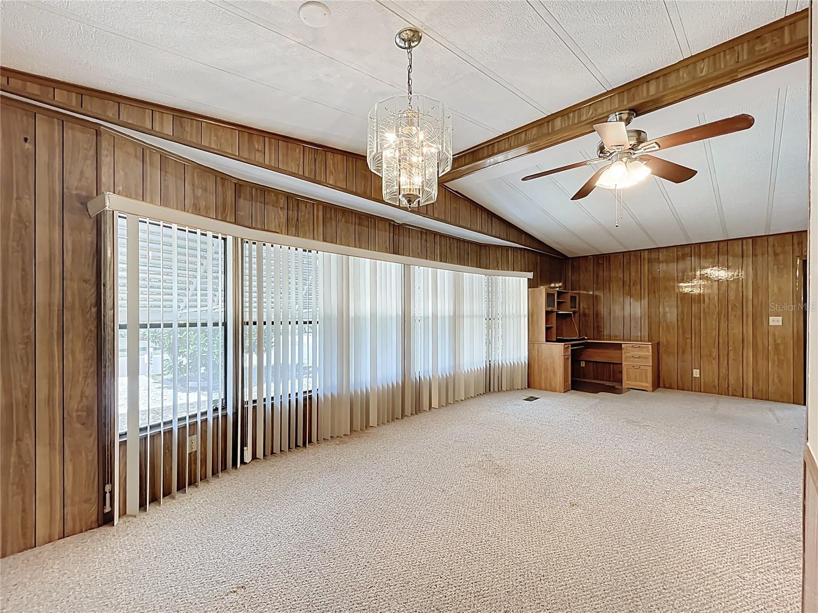 1440 NASSAU CIR, TAVARES, FL, 32778