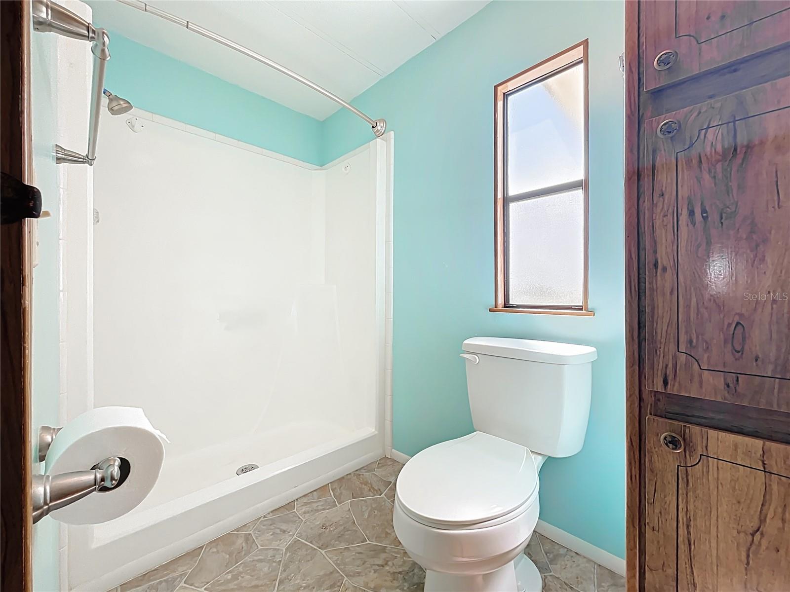 1440 NASSAU CIR, TAVARES, FL, 32778