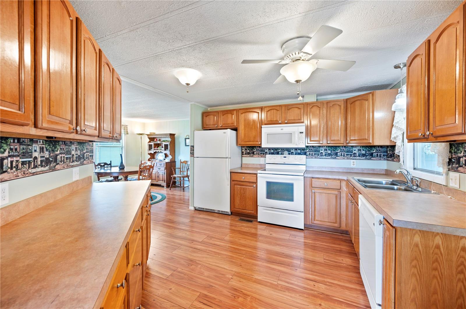 1610 REYNOLDS RD #207, LAKELAND, FL, 33801