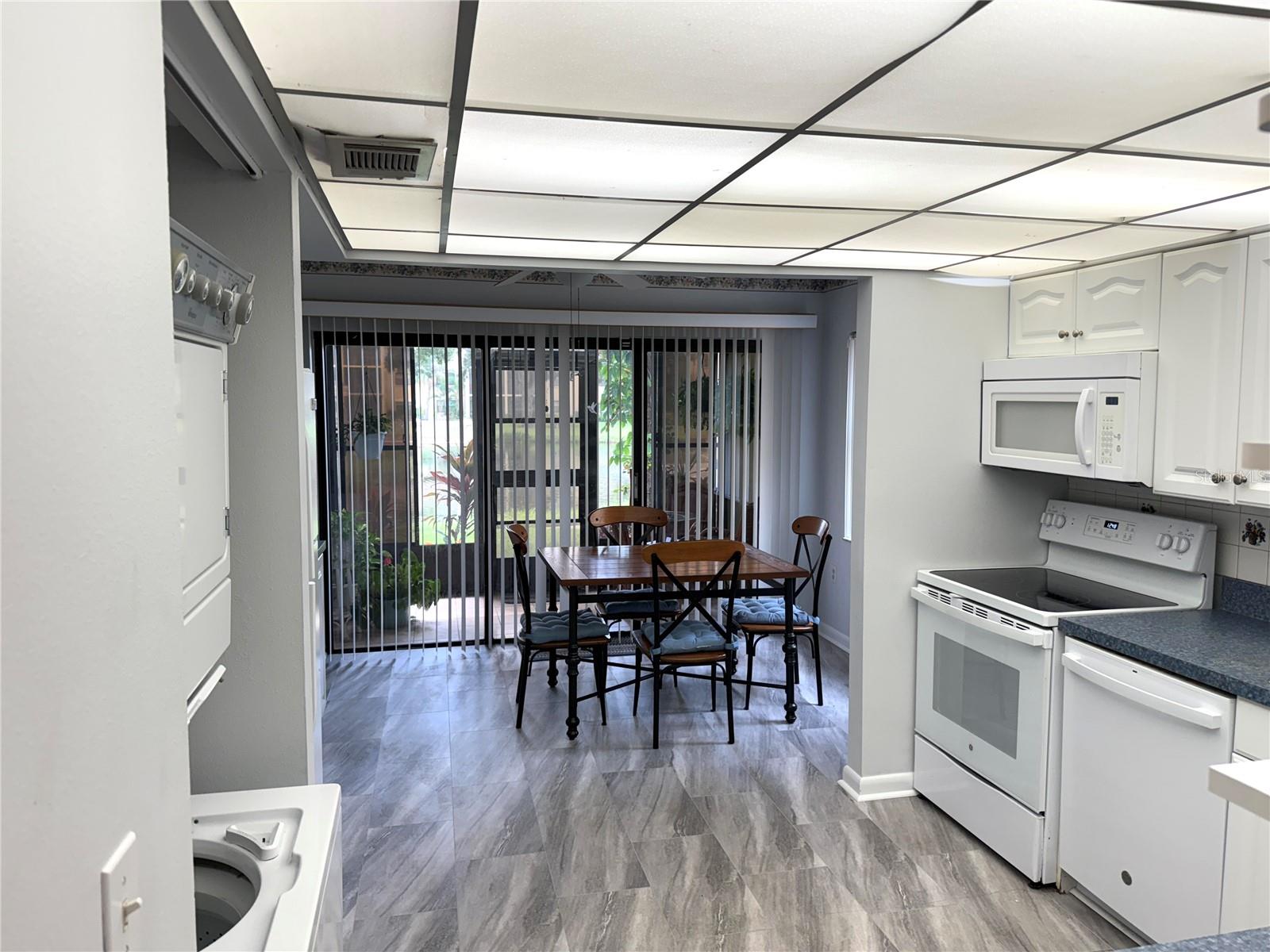 315 30TH AVE W #101B, BRADENTON, FL, 34205