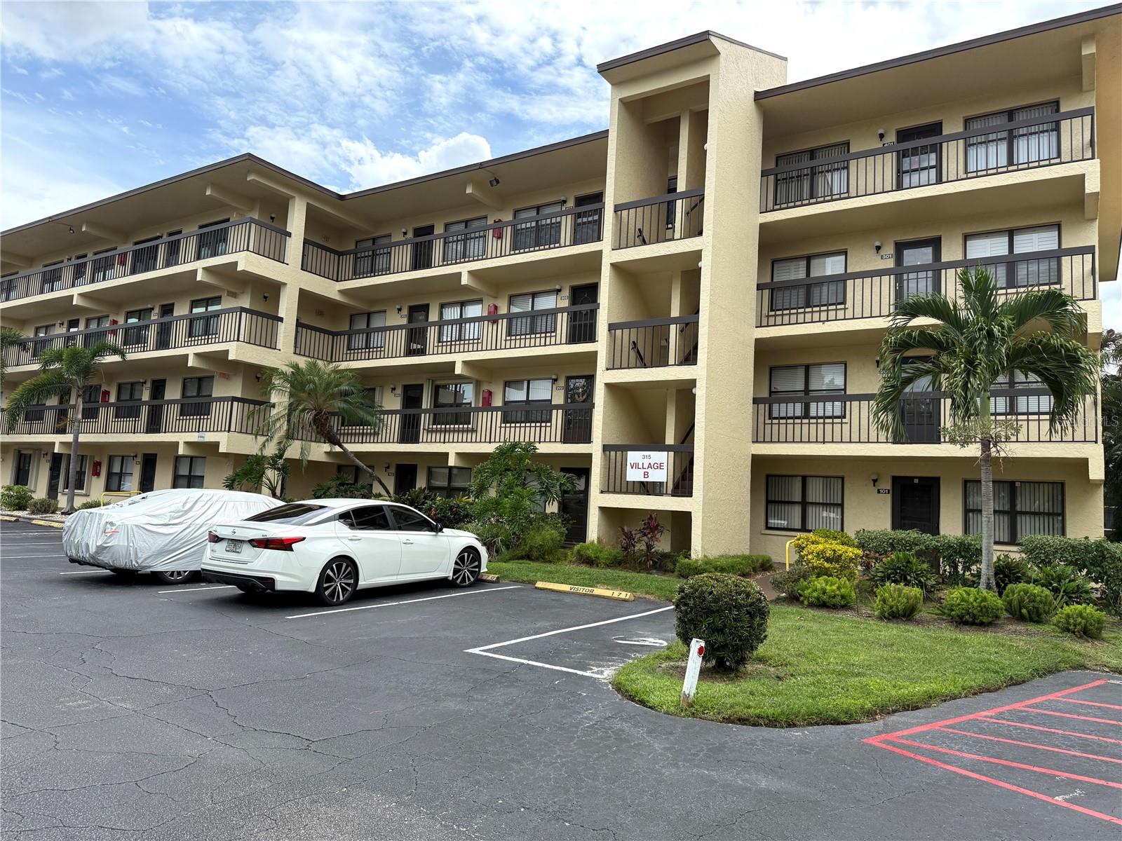 315 30TH AVE W #101B, BRADENTON, FL, 34205