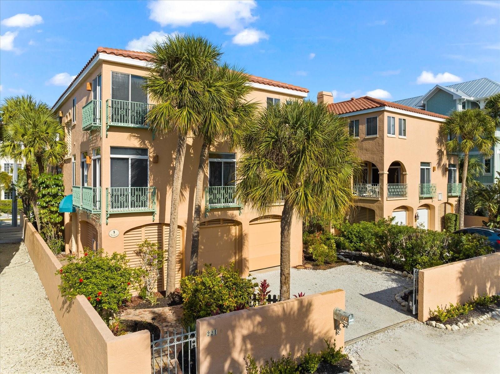 221 TENACITY LN, SARASOTA, FL, 34242