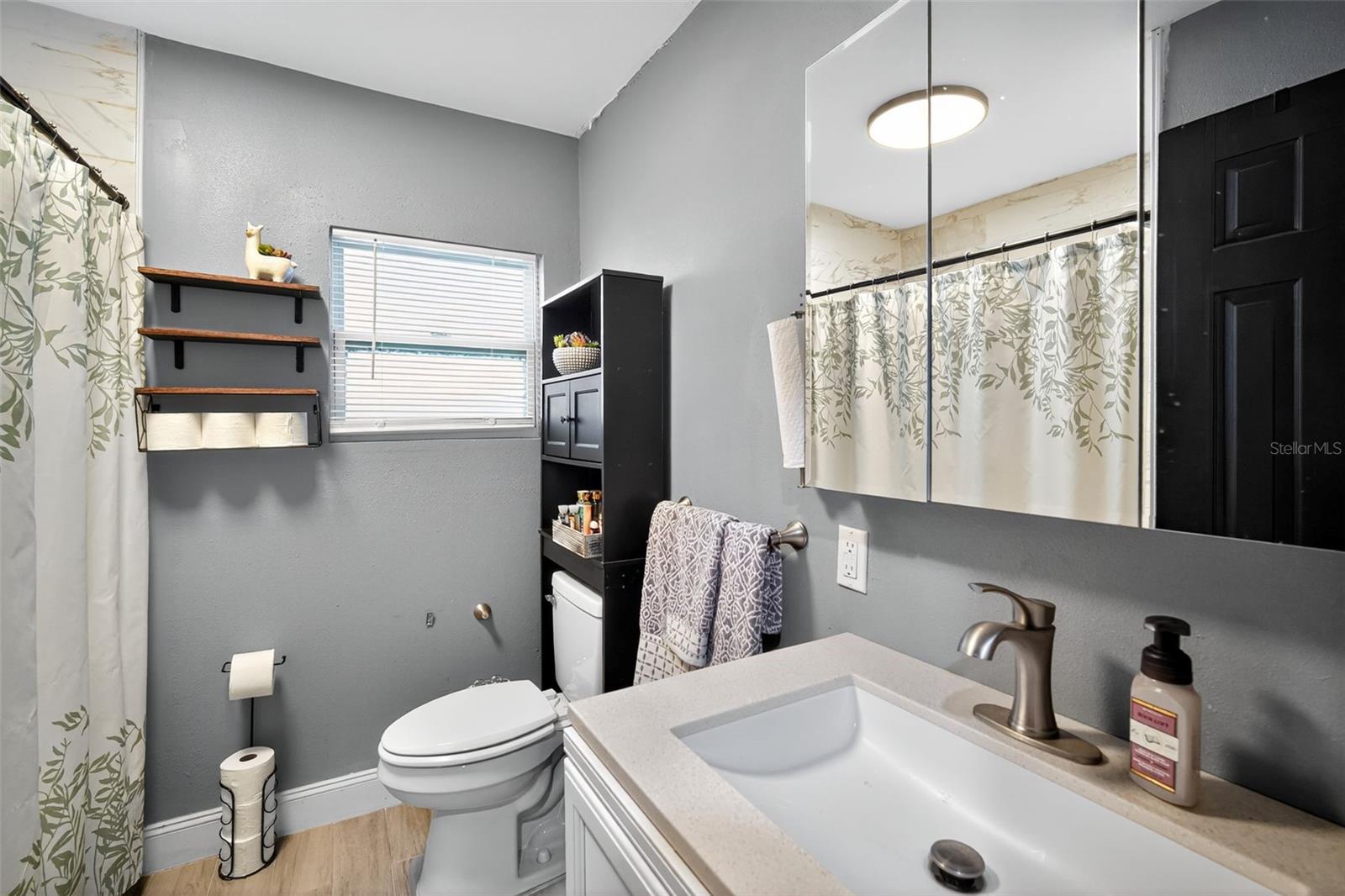 910 WHITEWAY DR, BROOKSVILLE, FL, 34601